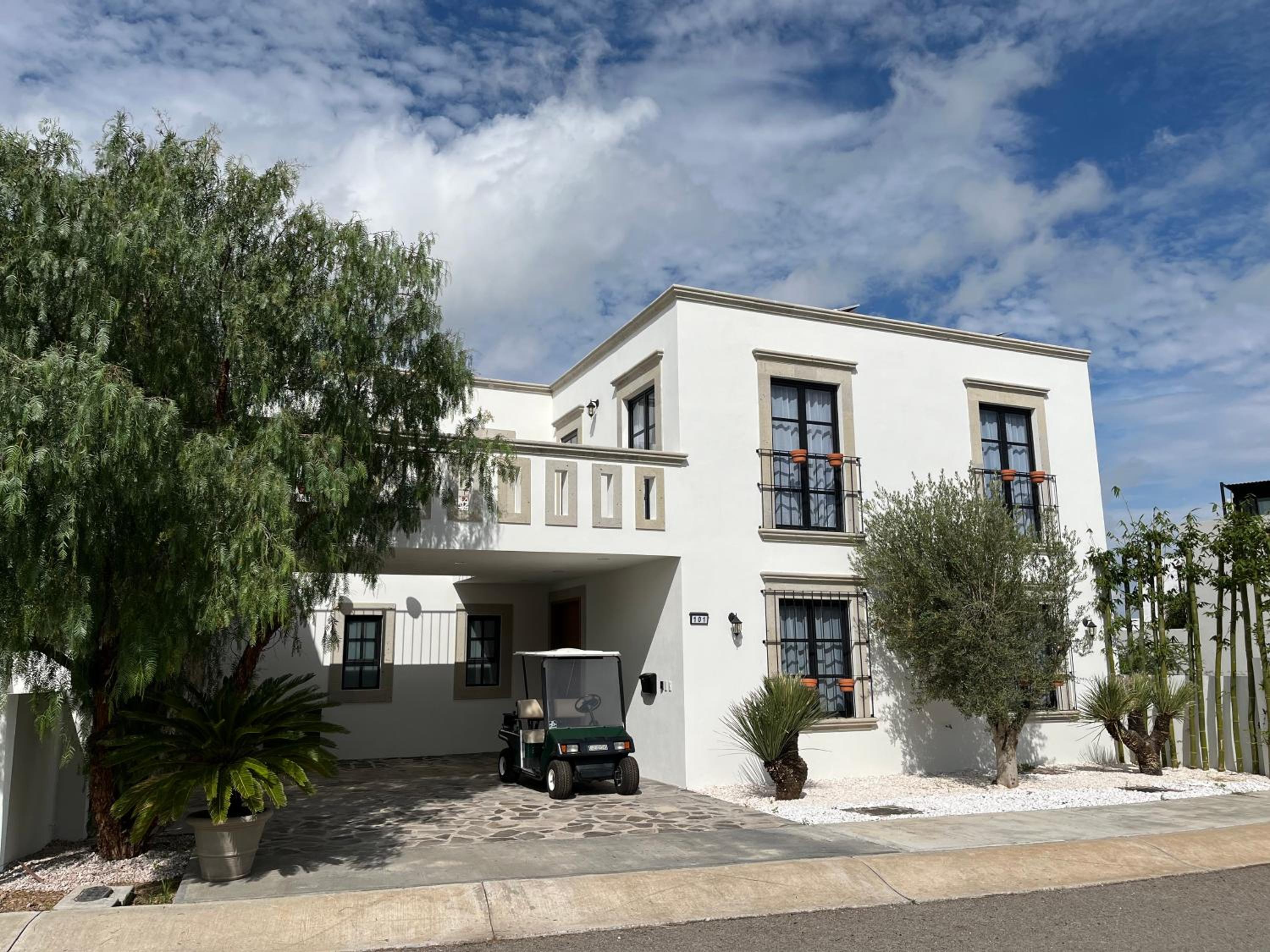 Casa Frida con Piscina Privada Caliente, Aire Acondicionado, Billar, Parrilla & FirePit