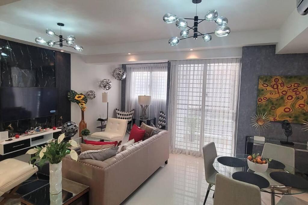 Espectacular Apto en Santo Domingo, NACO
