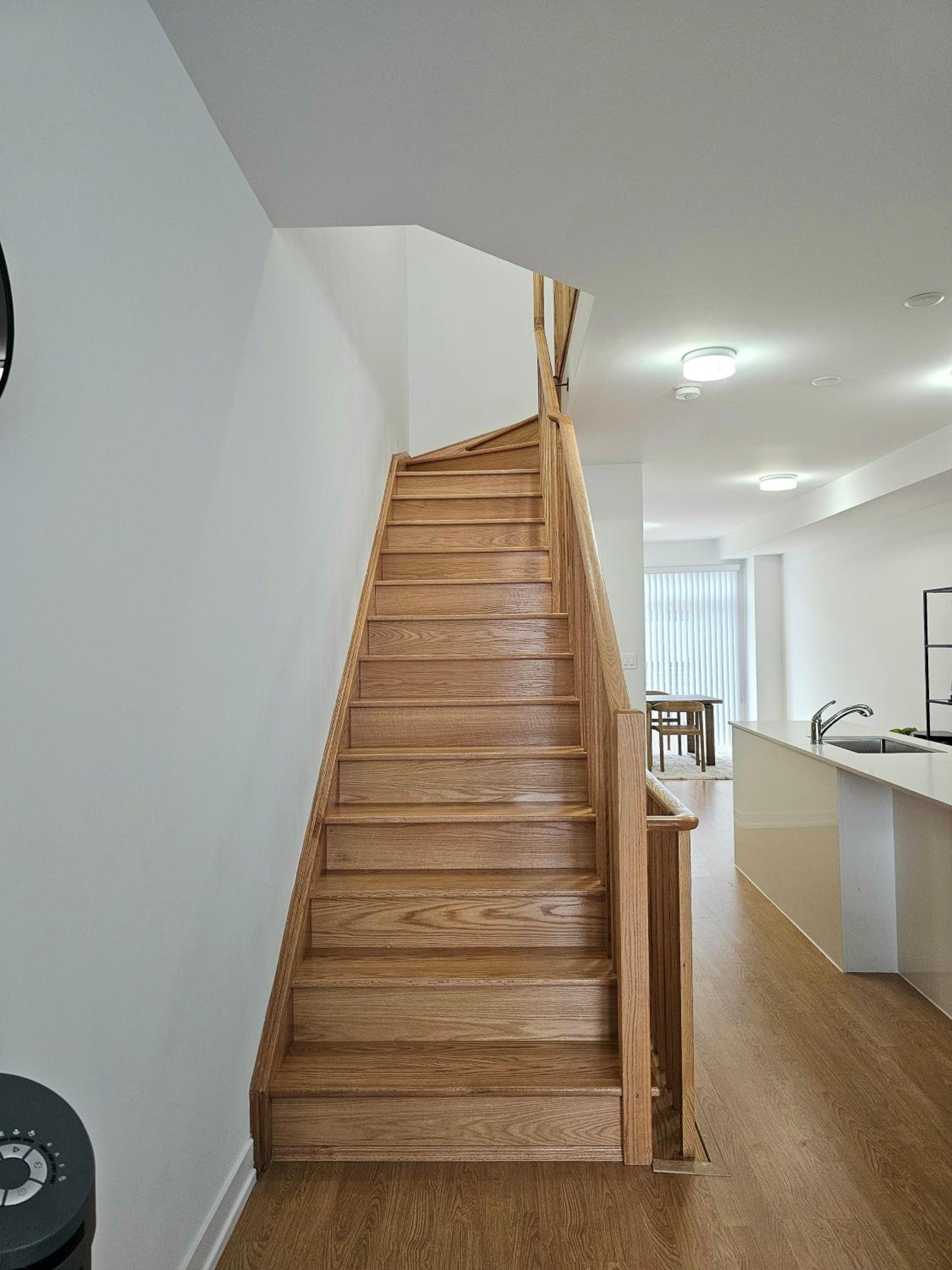 PINE BrandNew Private Room with Shared Bathroom in Toronto ON Canada