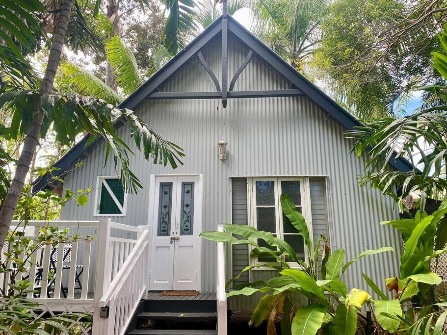 Tropical Oasis on Perkins Street