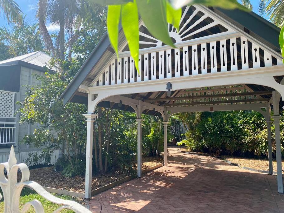 Tropical Oasis on Perkins Street