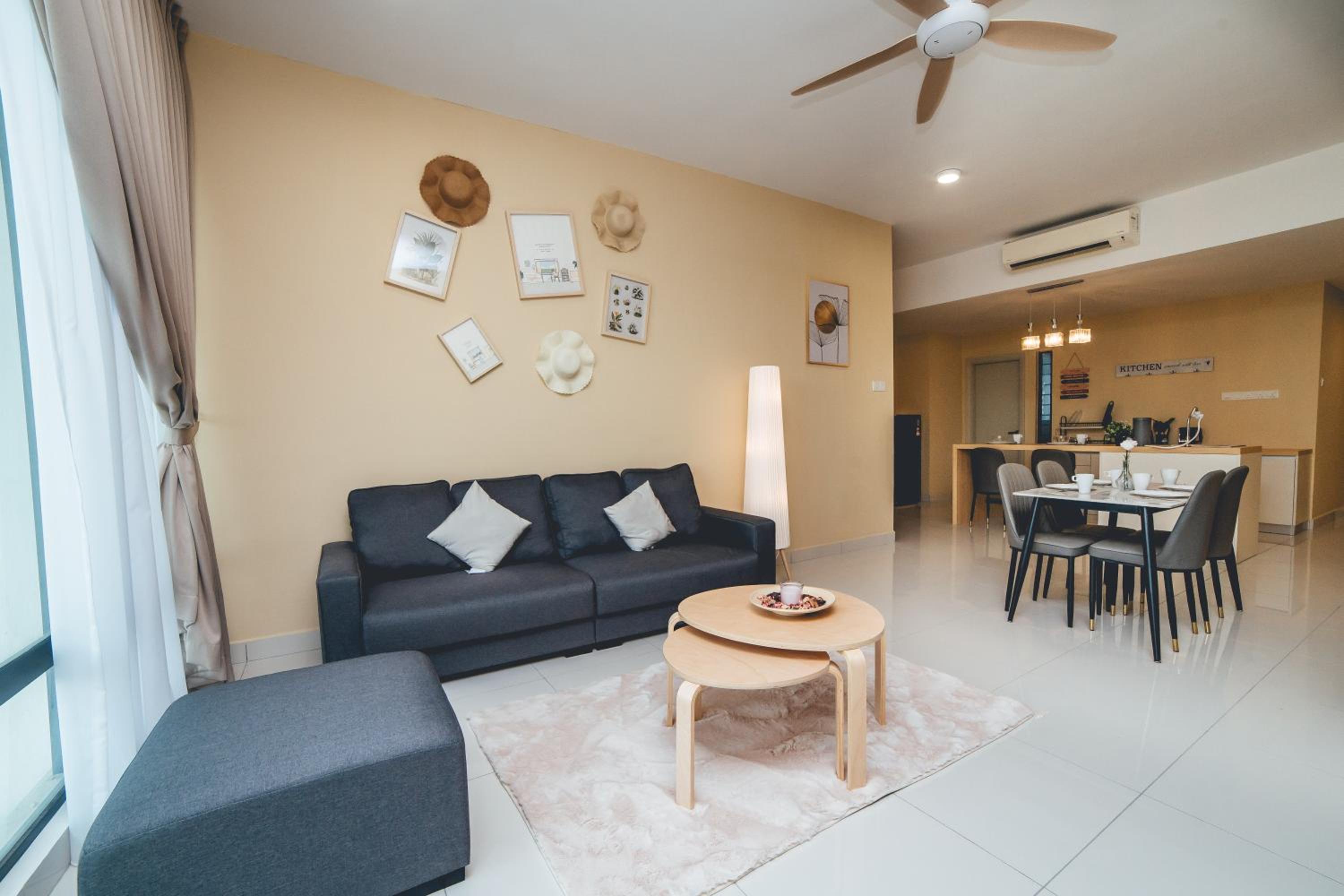 Mosaic Southkey Shells & Sand 3BR 8pax by Our Stay