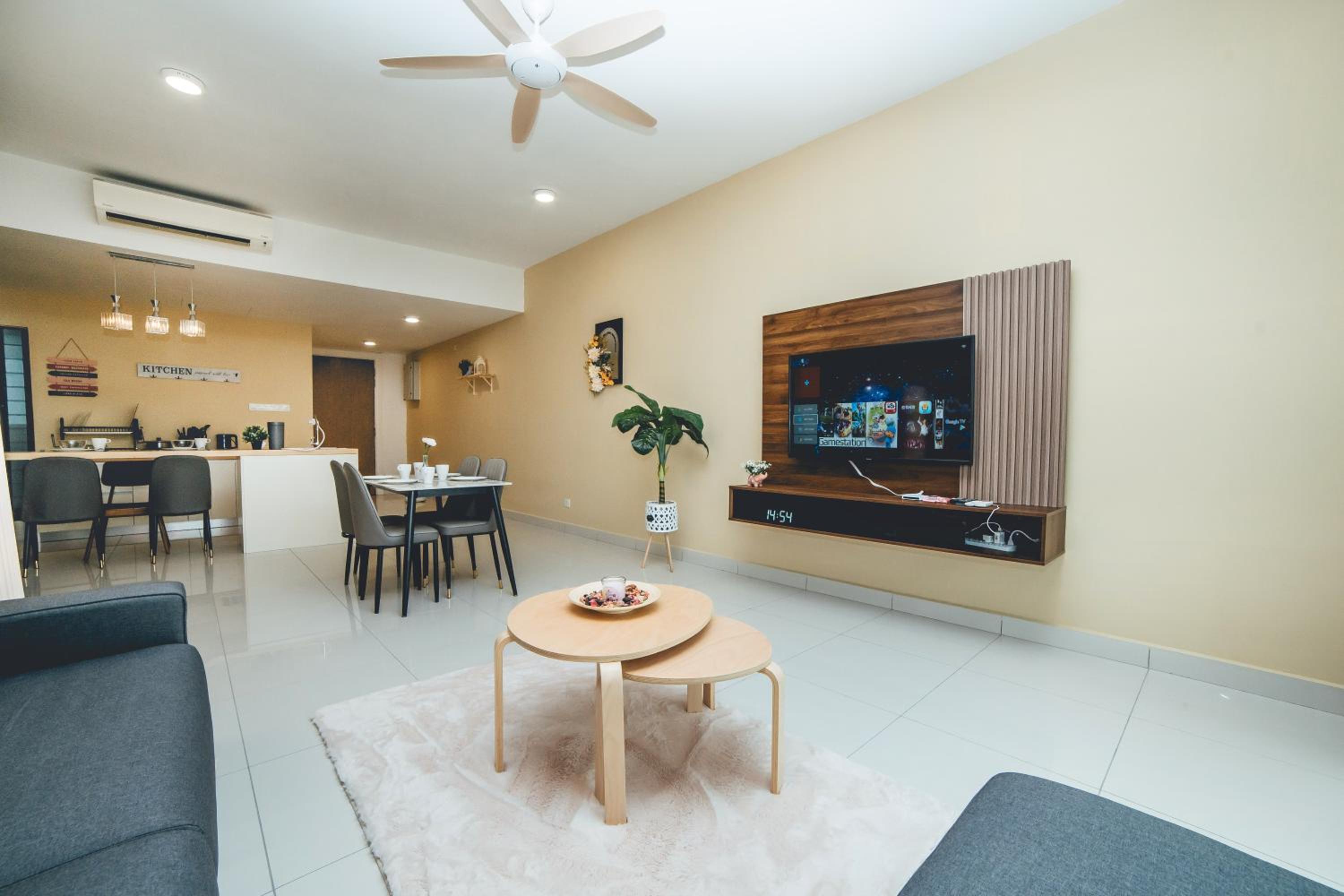 Mosaic Southkey Shells & Sand 3BR 8pax by Our Stay