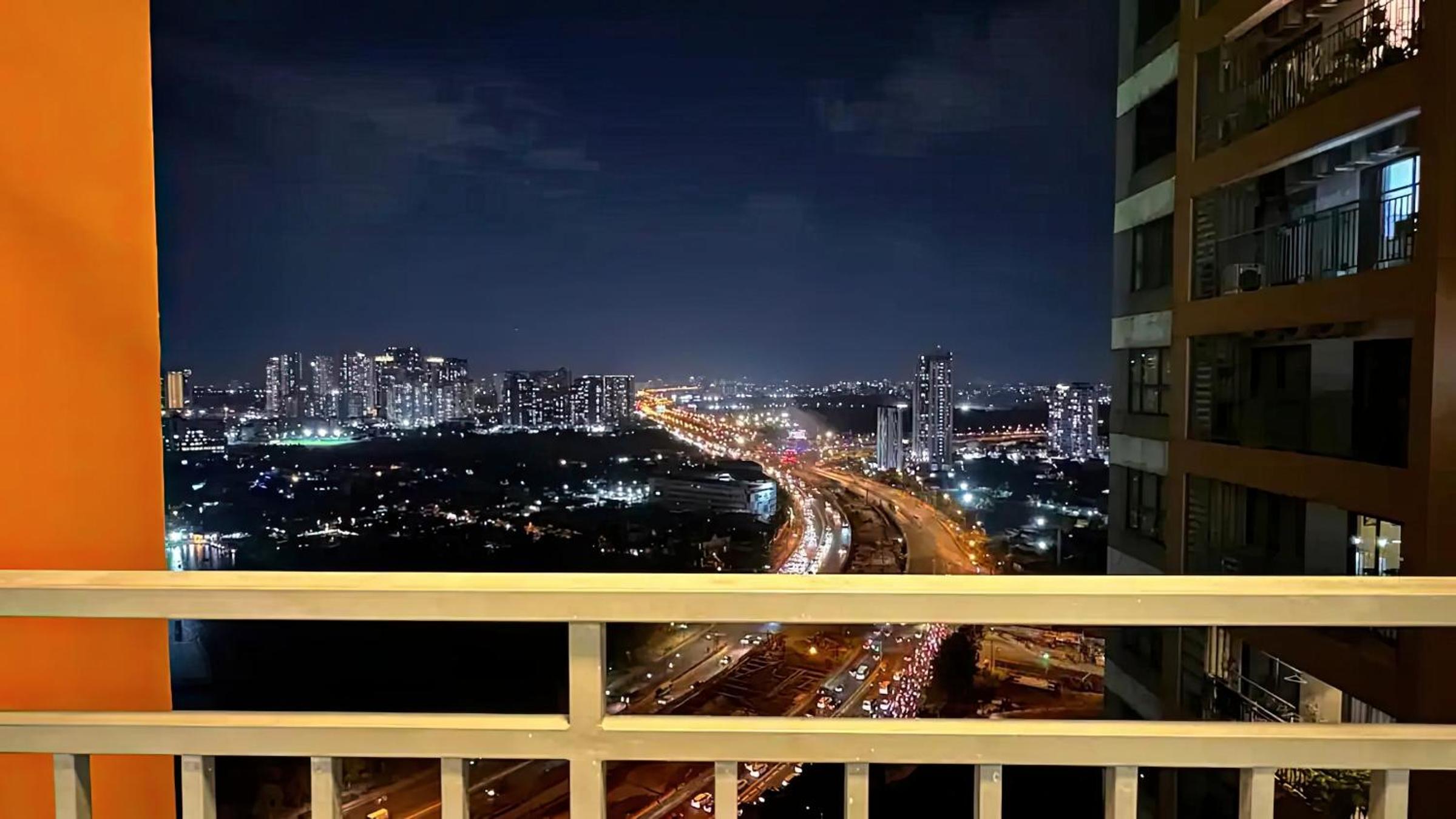 Kingston Residence - Transit Indochine Apartment