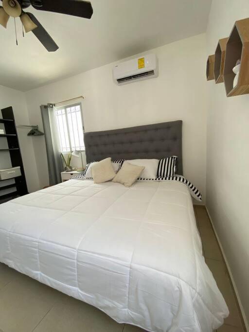 Casa Vallejo en Residencial Bécquer