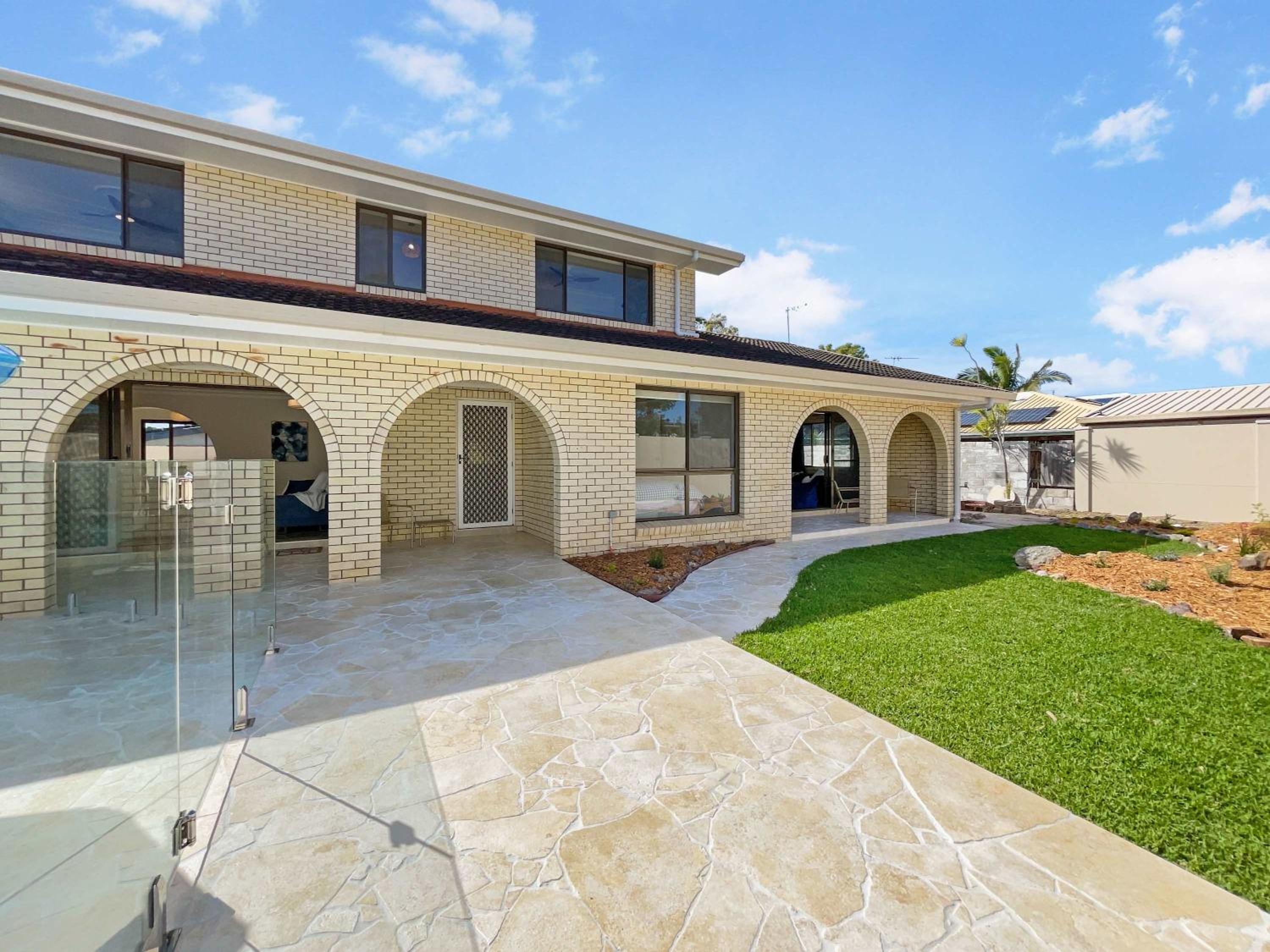 Bribie Beach House with Pool - Walk to Surf & Shops