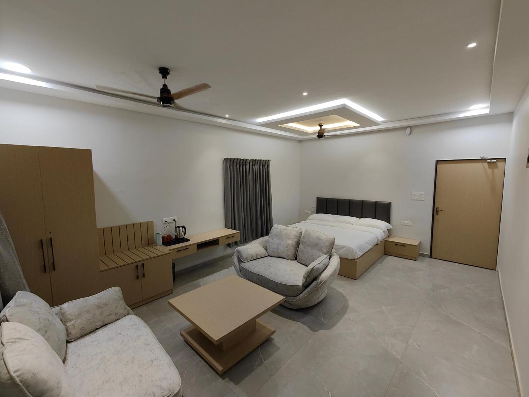 Sunshine Villa
