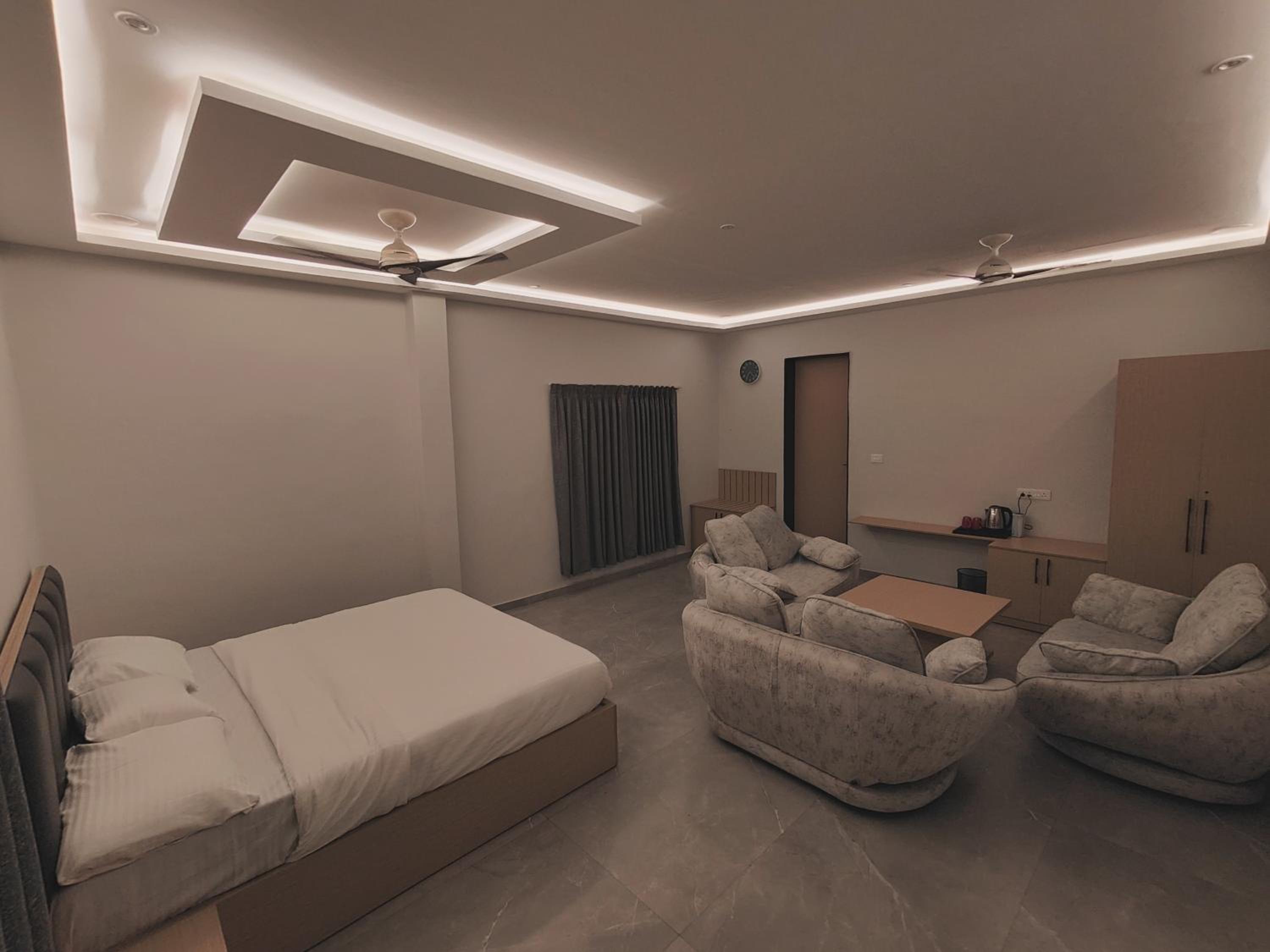 Sunshine Villa