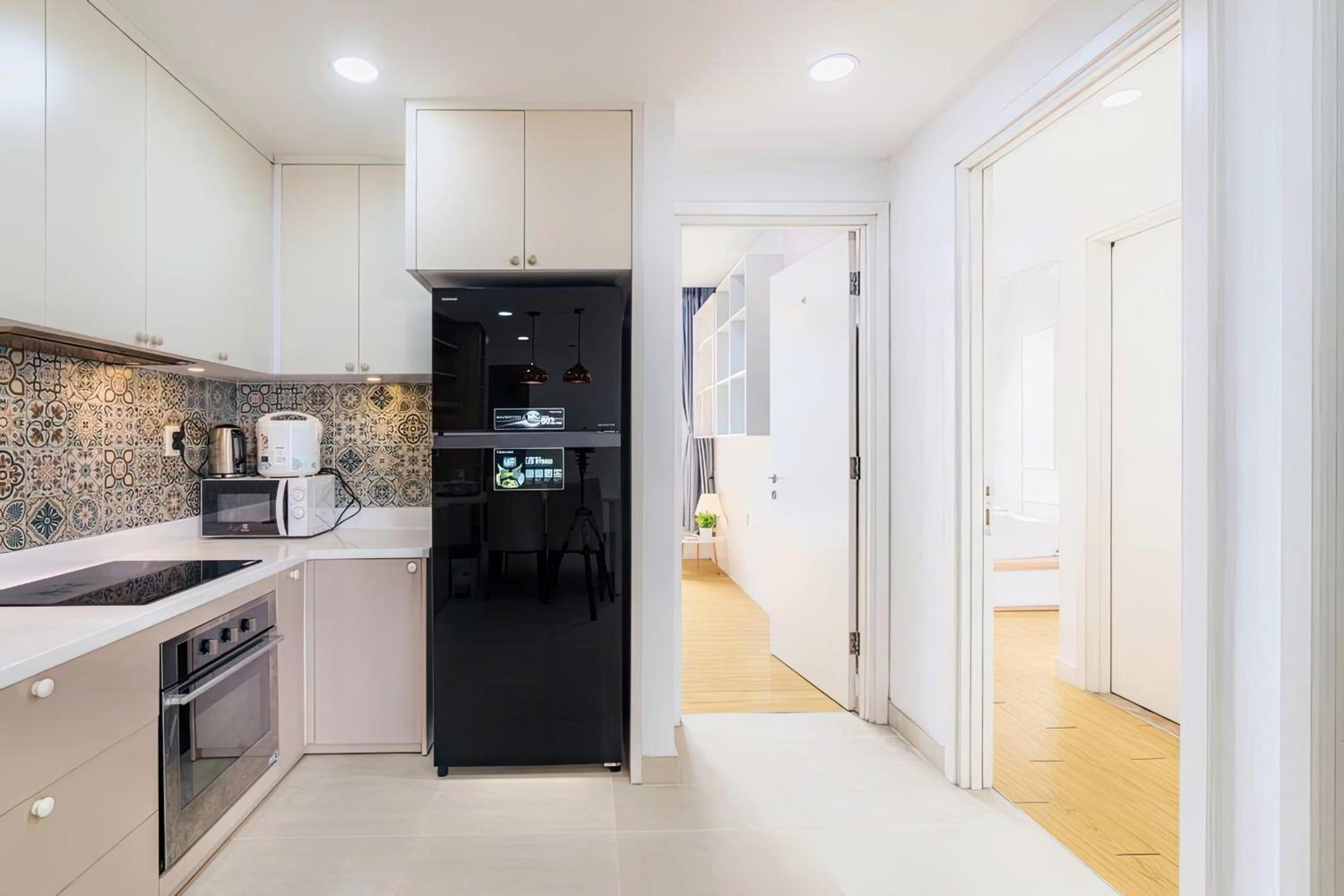Modern Apartment - Garden Gate