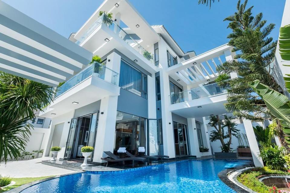 Villa 50M To Beach - Room Karaoke Free
