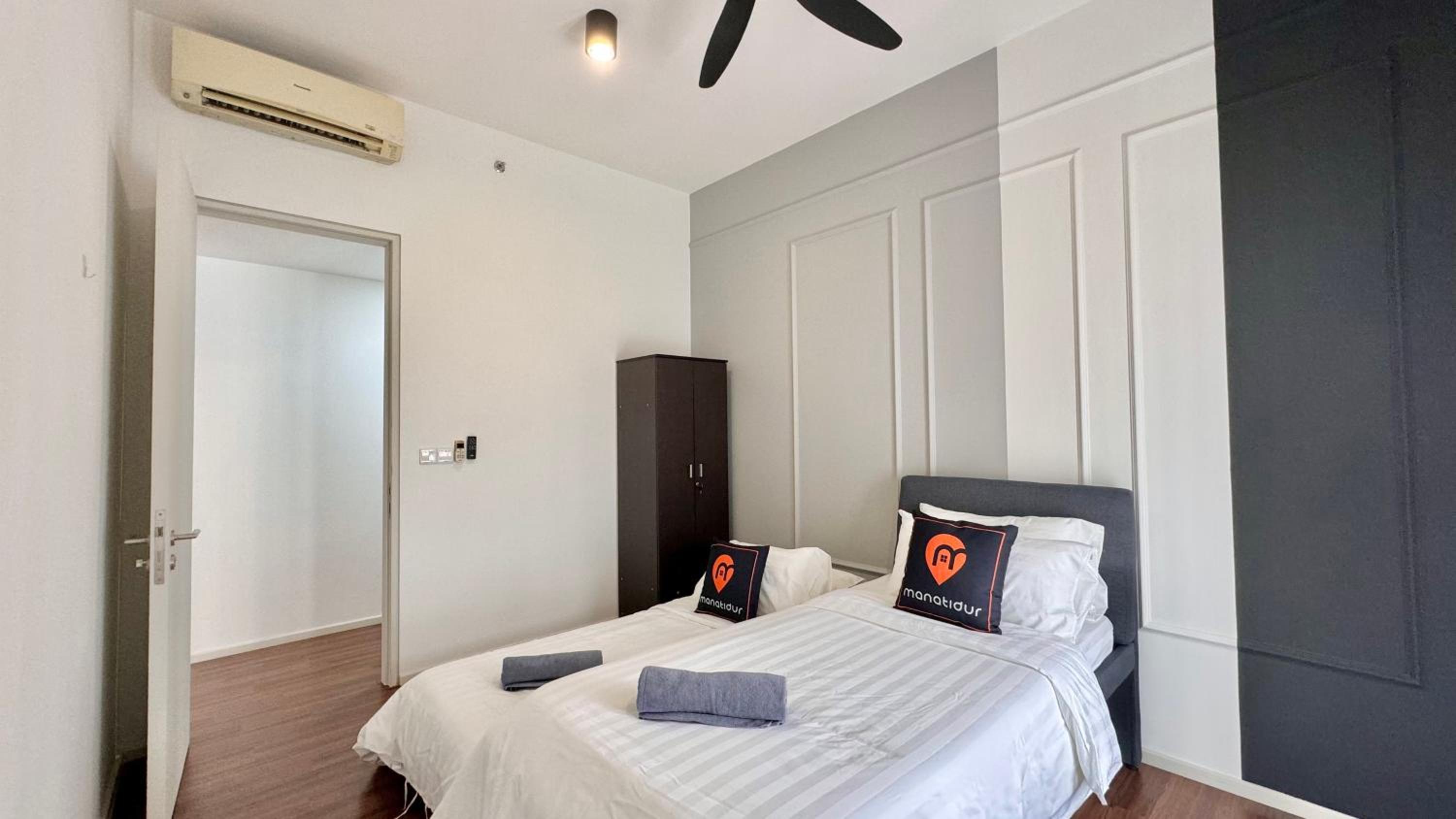 UNA Serviced Apartment by manatidur