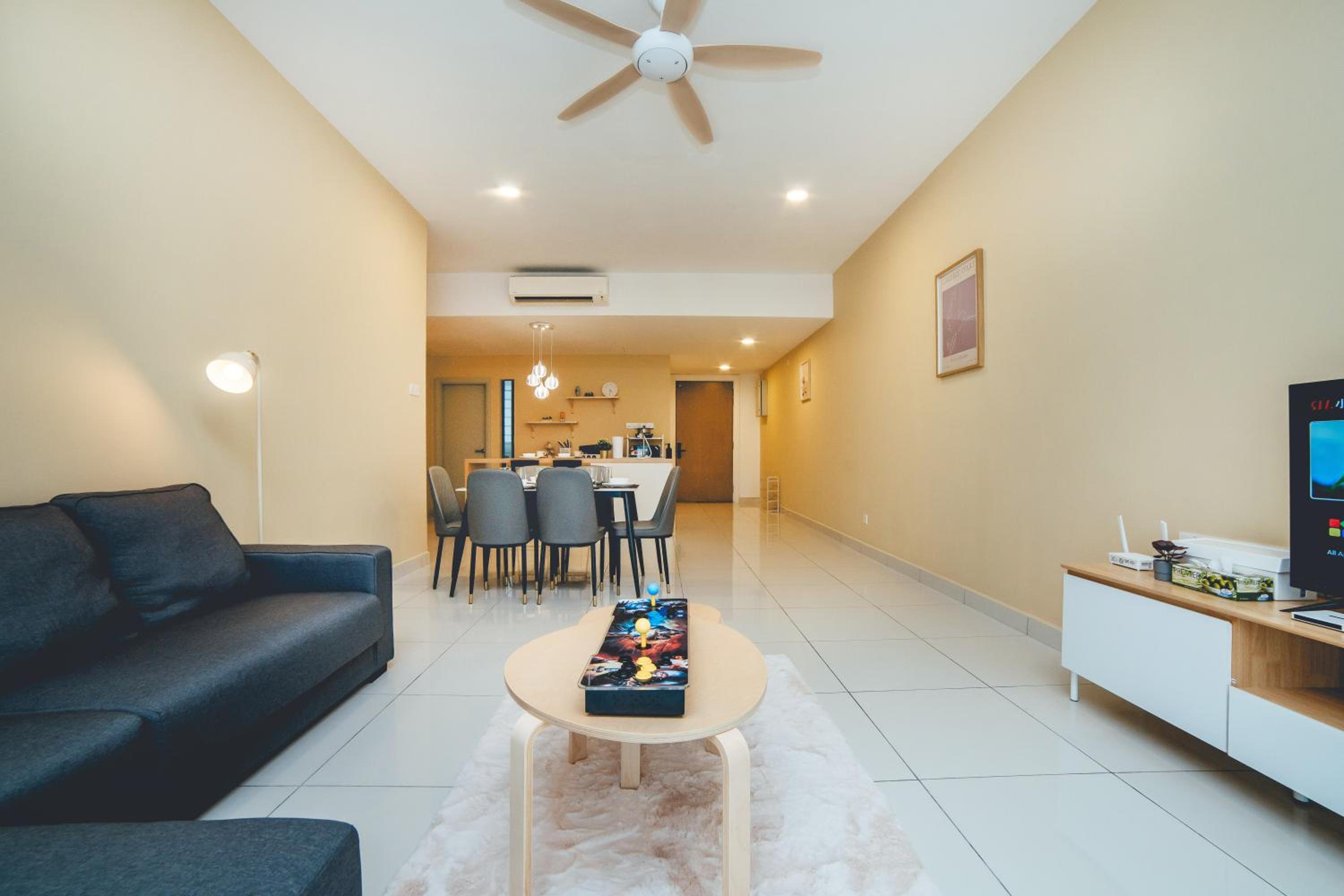 Mosaic Southkey Sandy Sweet 3BR 8pax by Our Stay