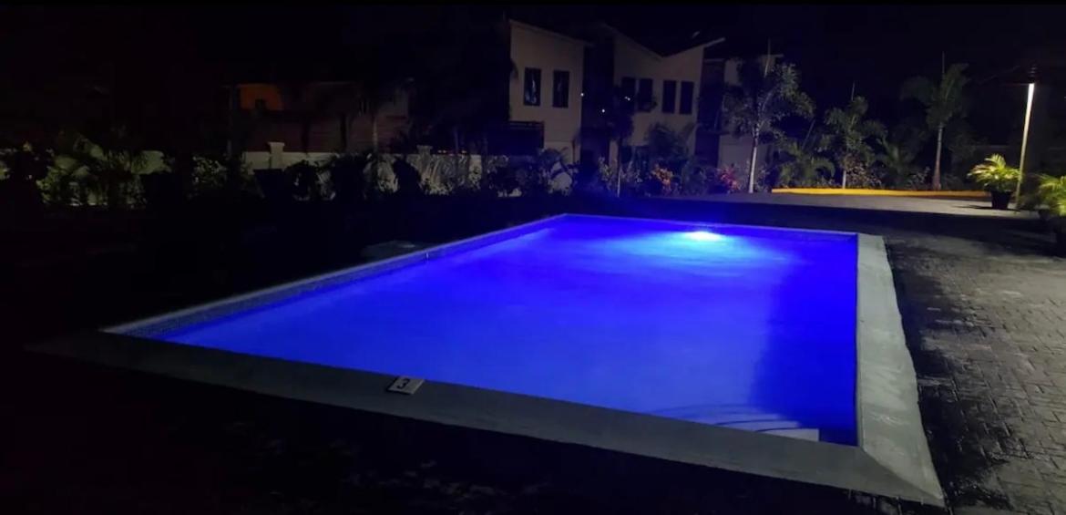Hideaway Tropic Vacation Stay