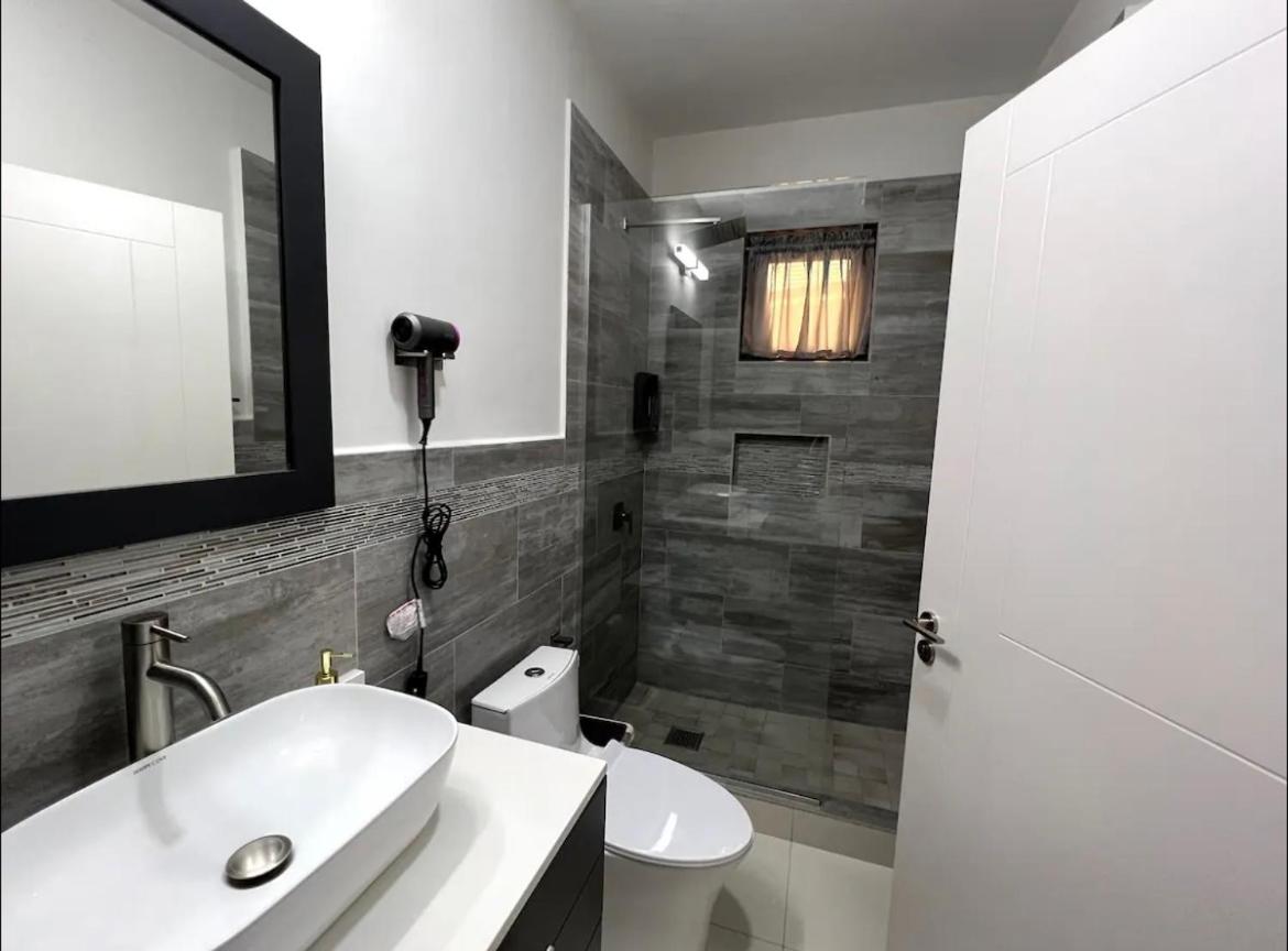 Hideaway Tropic Vacation Stay