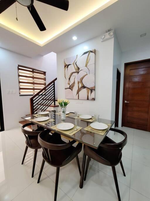Luxury Home near Clark and KoreanTown view 3
