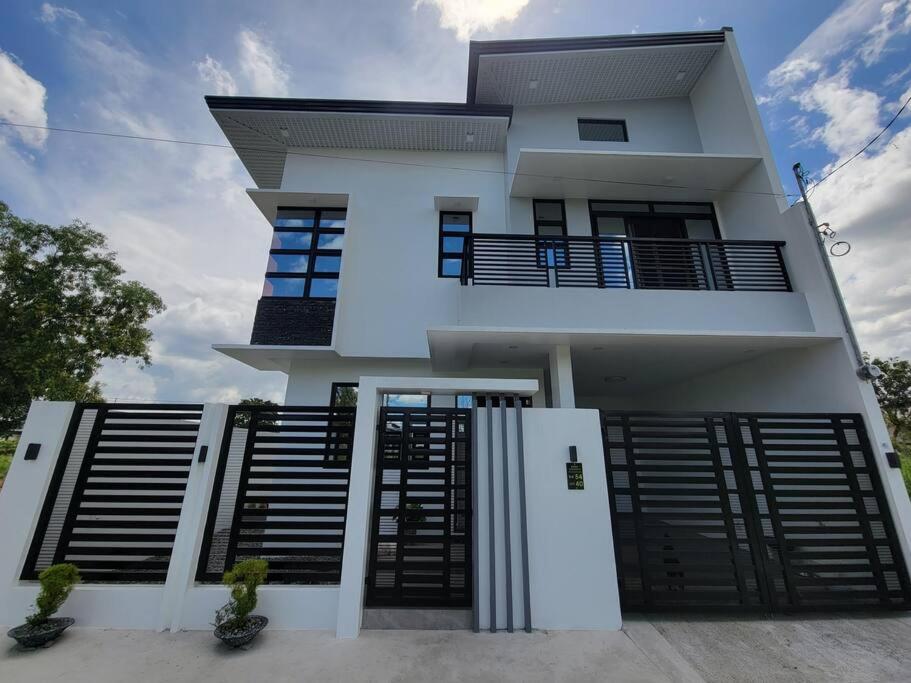 Luxury Home near Clark and KoreanTown view 4