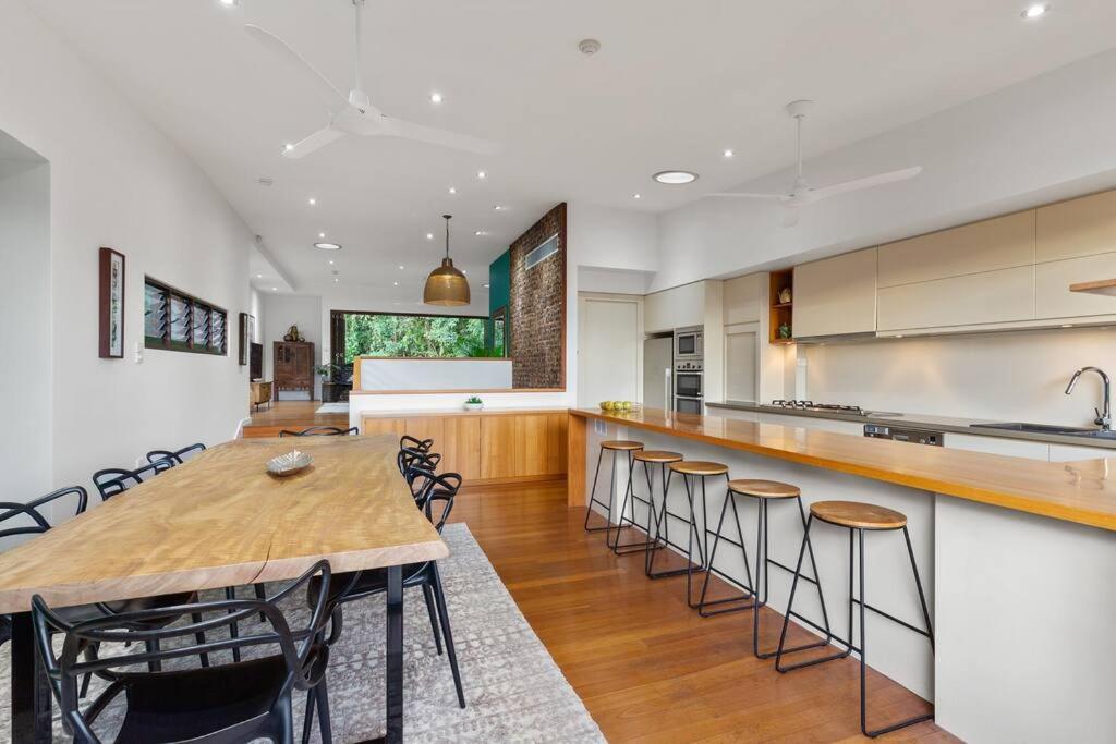 Villa One on Murphy