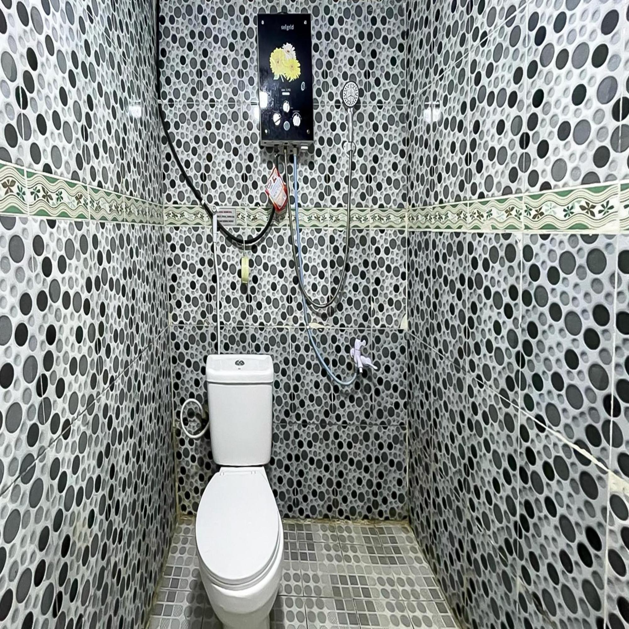 Pondok Yanti Sarii RedPartner