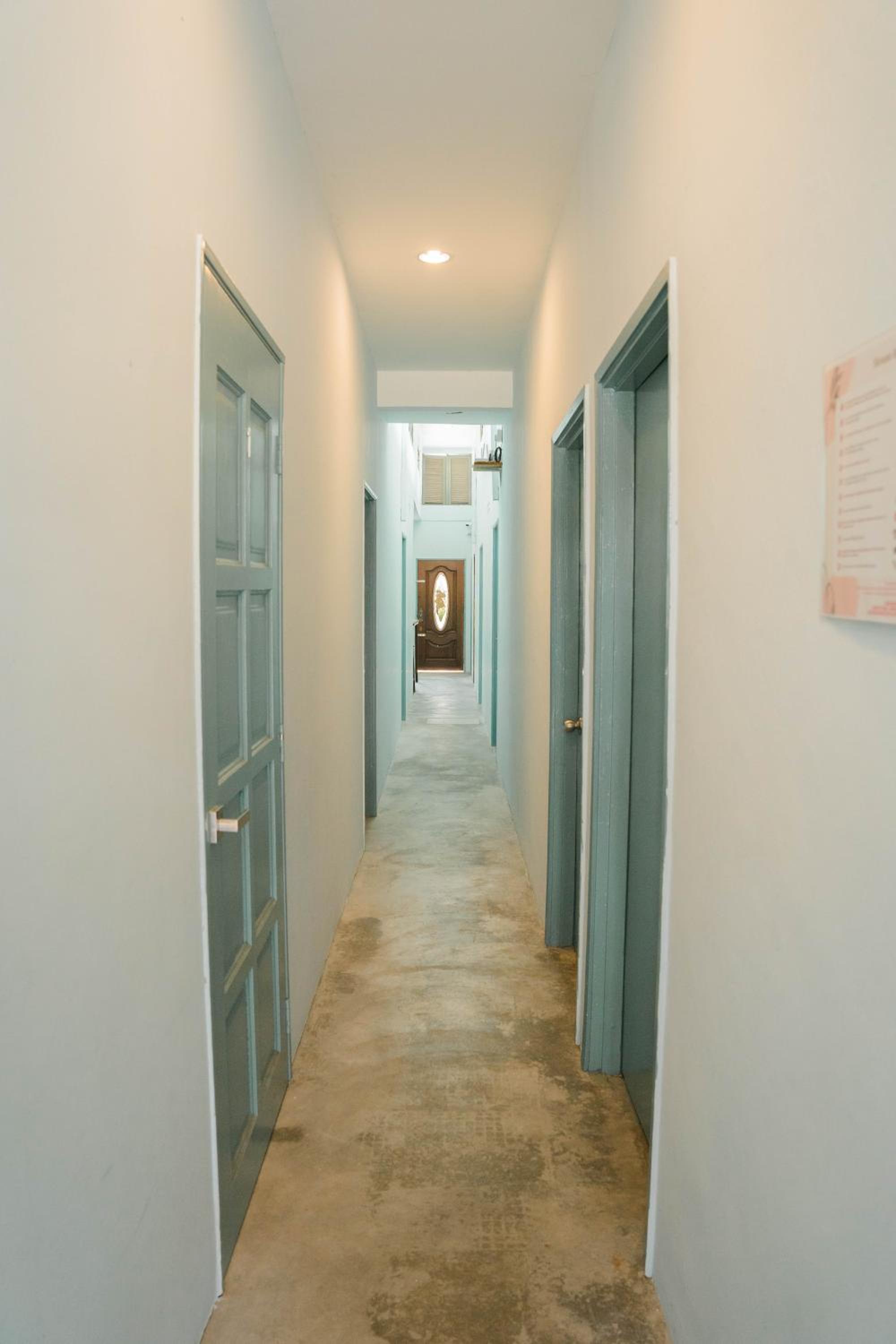 Homestay 5 minute walk to HUKM