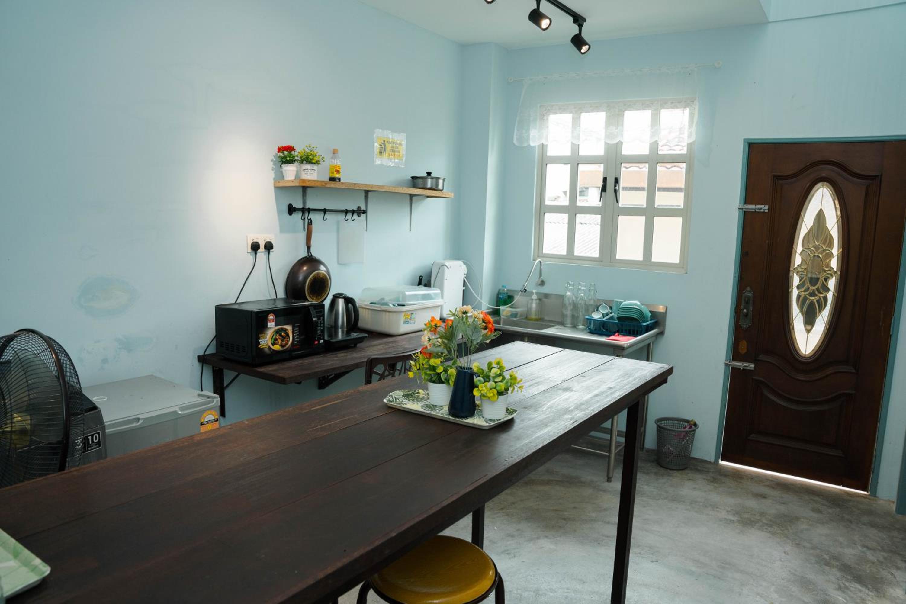 Homestay 5 minute walk to HUKM
