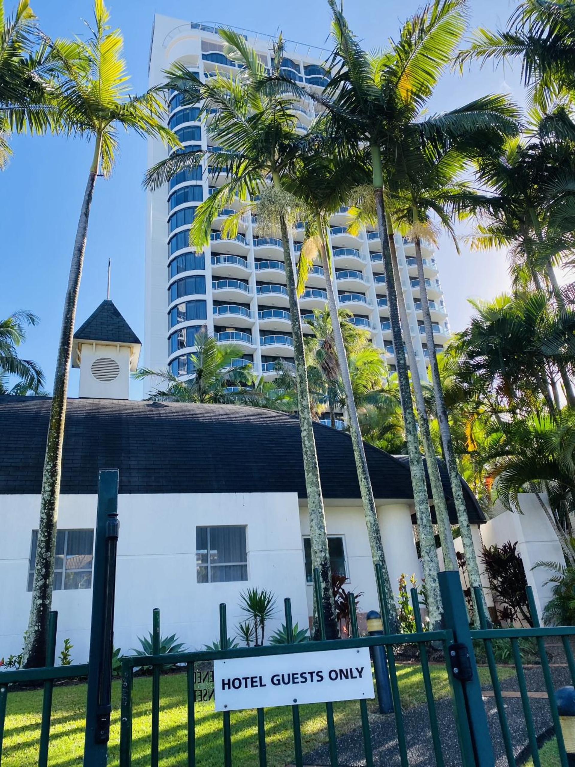 Hotel Room Ocean View Surfers Paradise