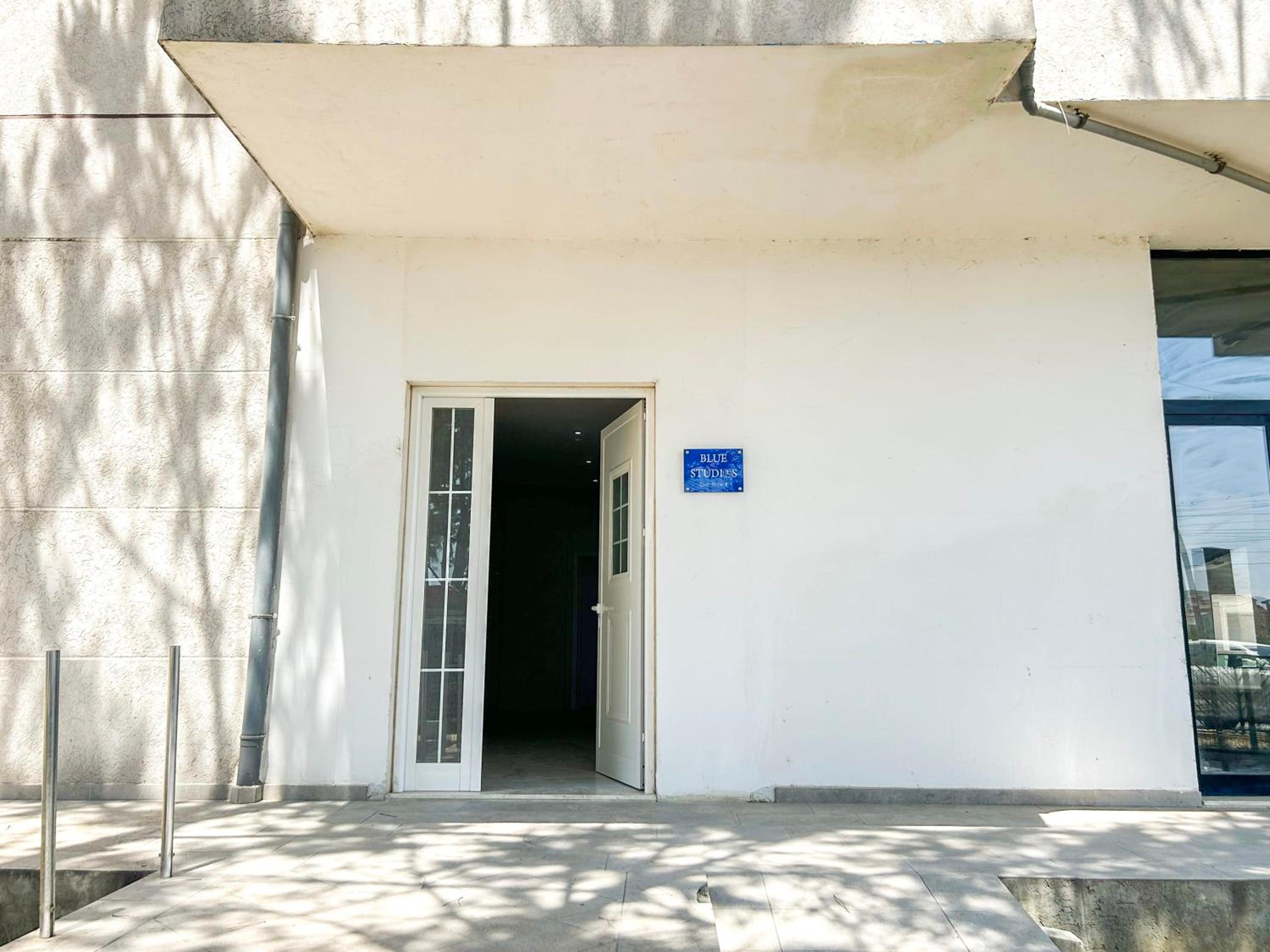 MiKi Apartment Qerret Kavaje 925