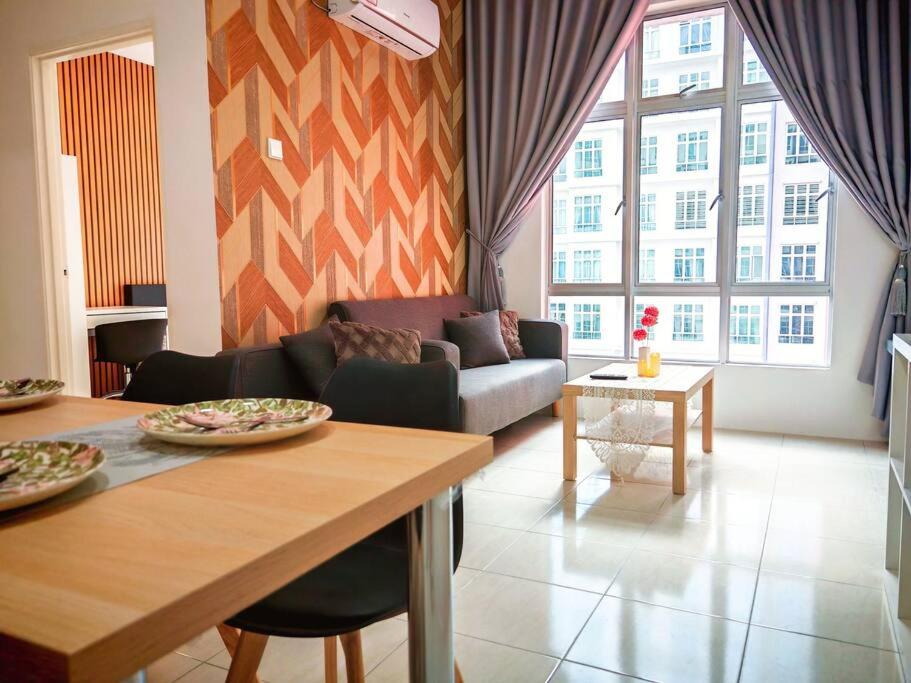 Ipoh Anderson City Centre 2R2B Condo 5Pax by City Home Empire photo 1