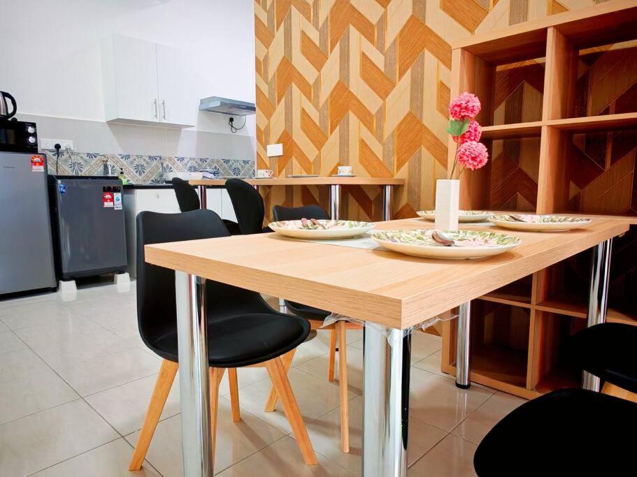 Ipoh Anderson City Centre 2R2B Condo 5Pax by City Home Empire photo 7