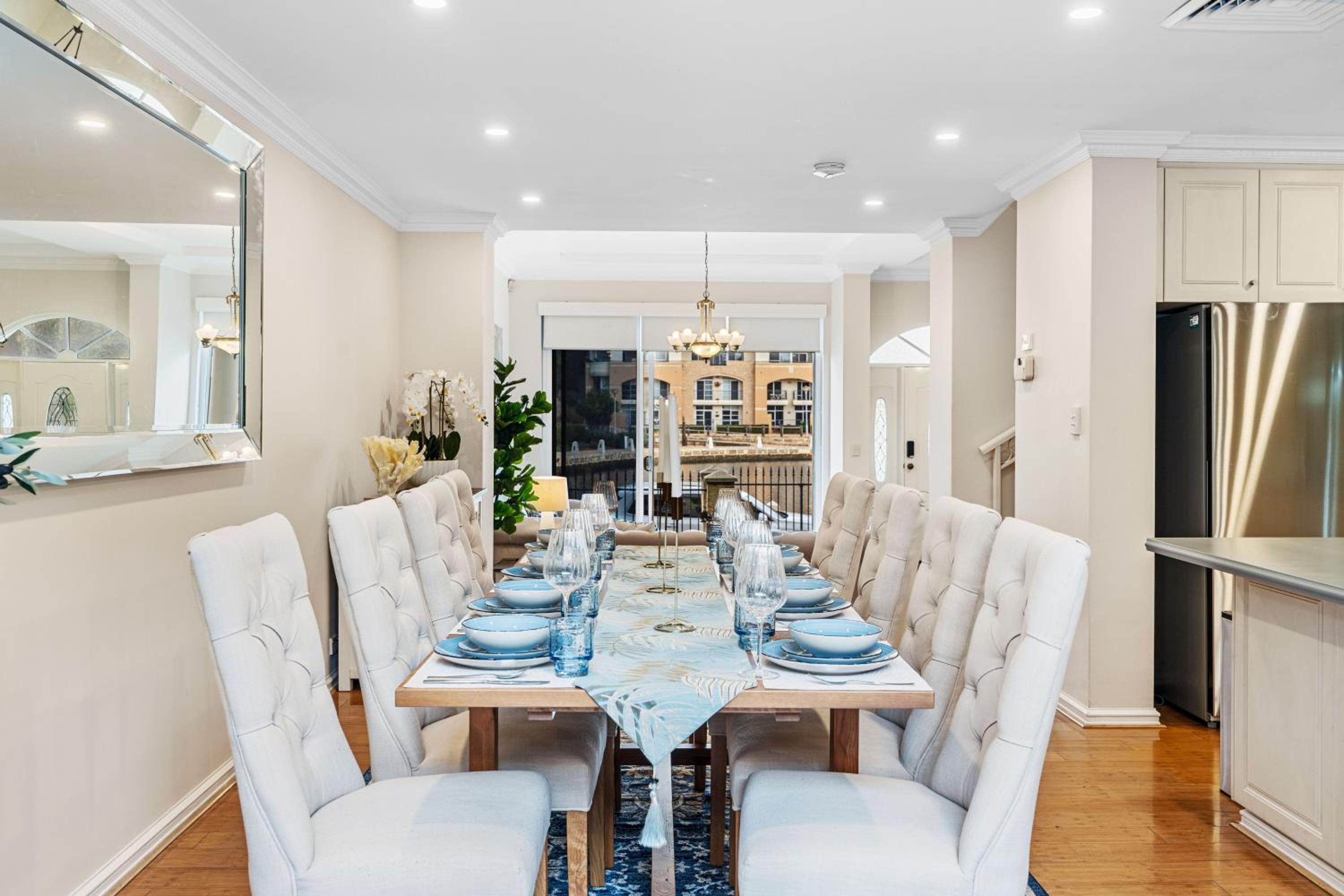 dining