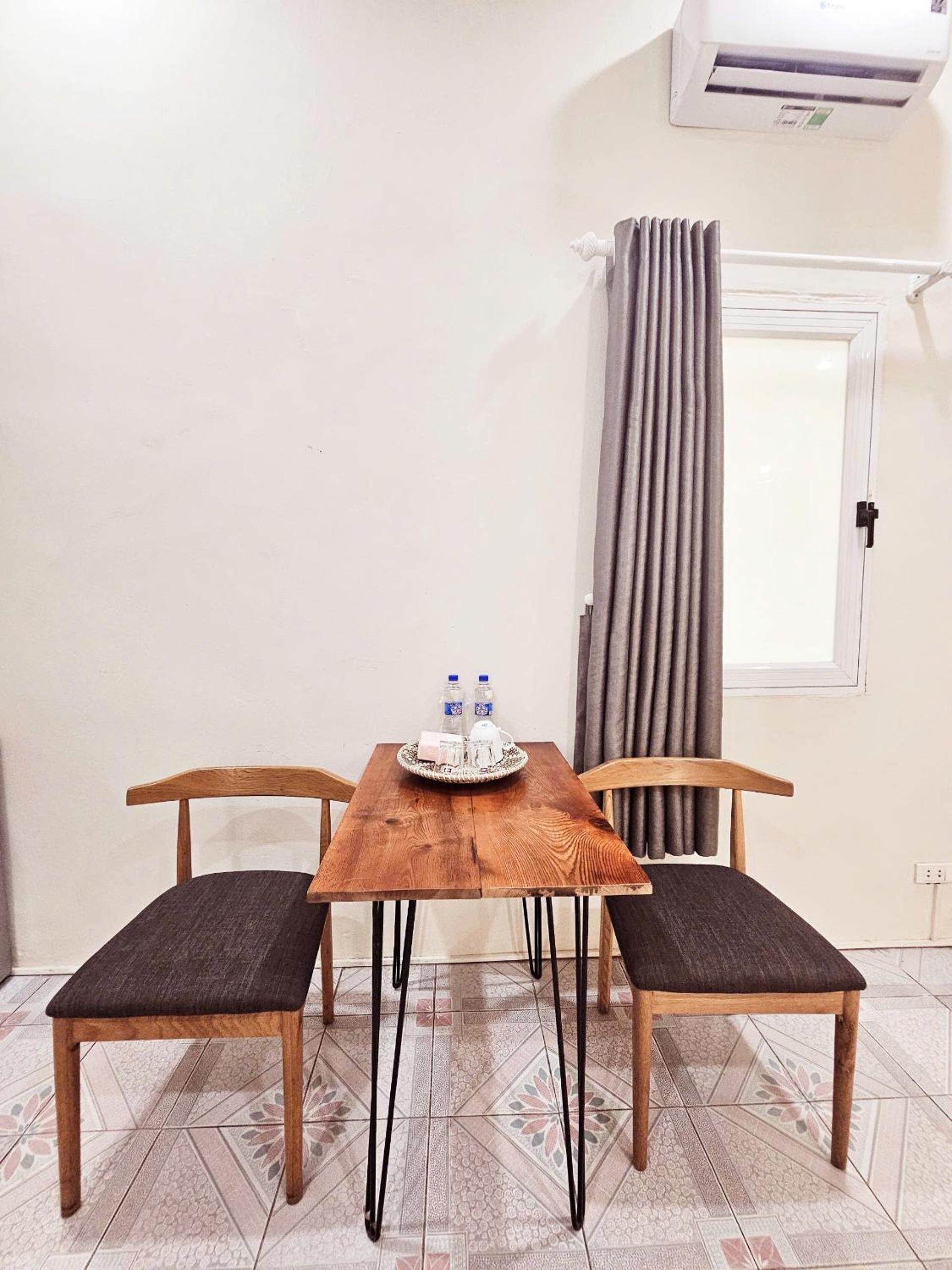 Azalea Apartment