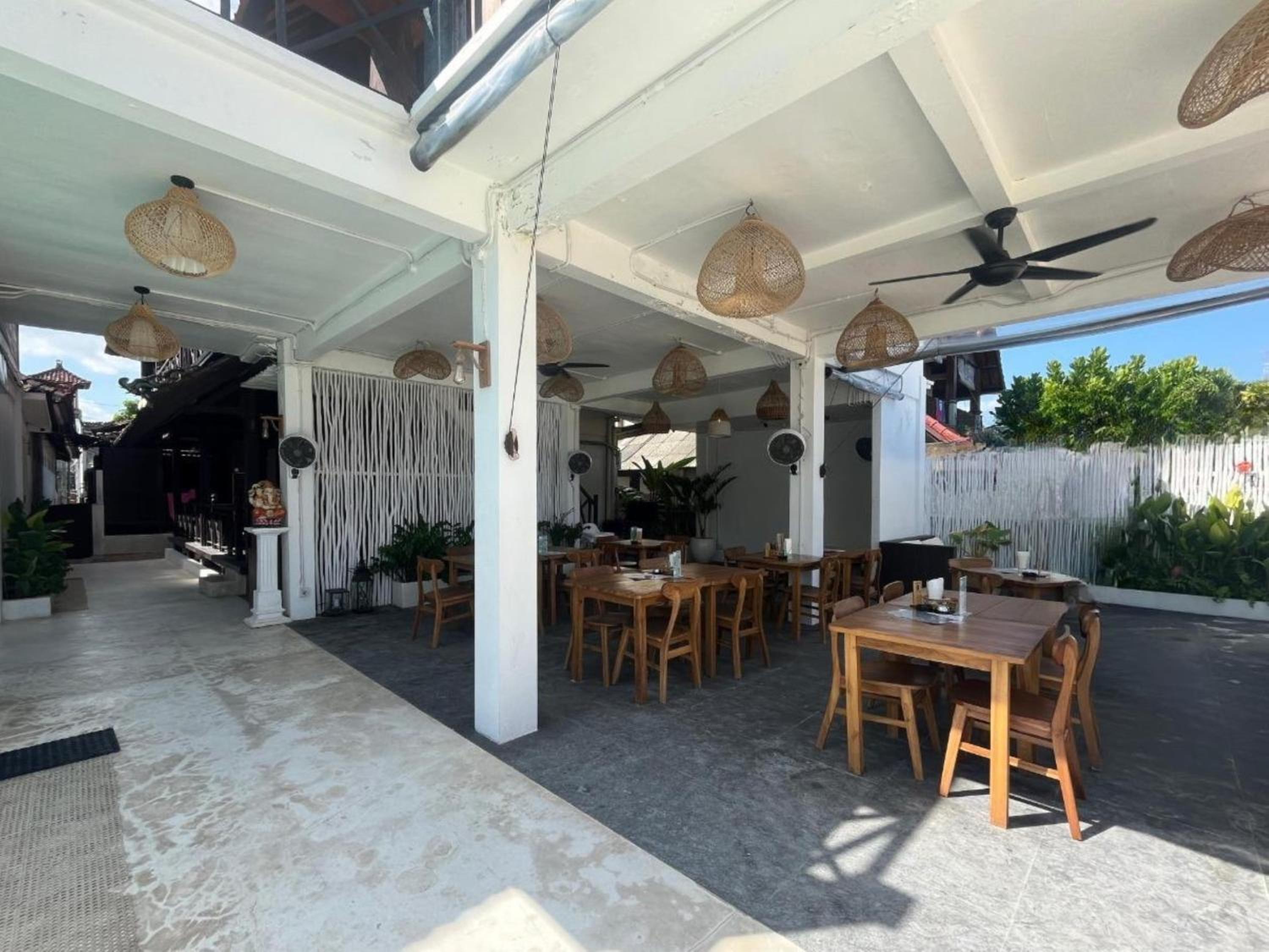 The Beach Huts Lembongan