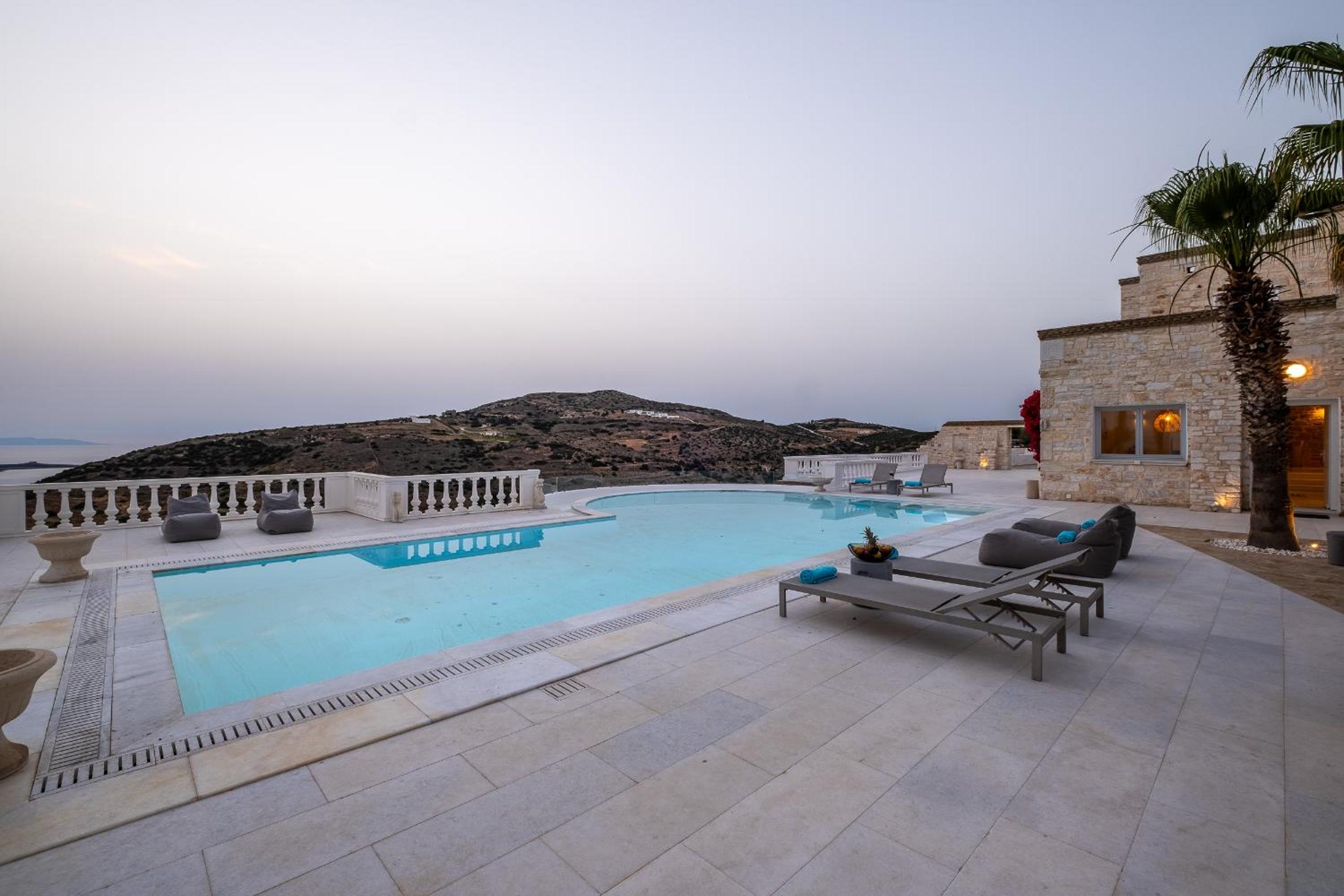 Luxury Villa Aethra -Island Living Paros-
