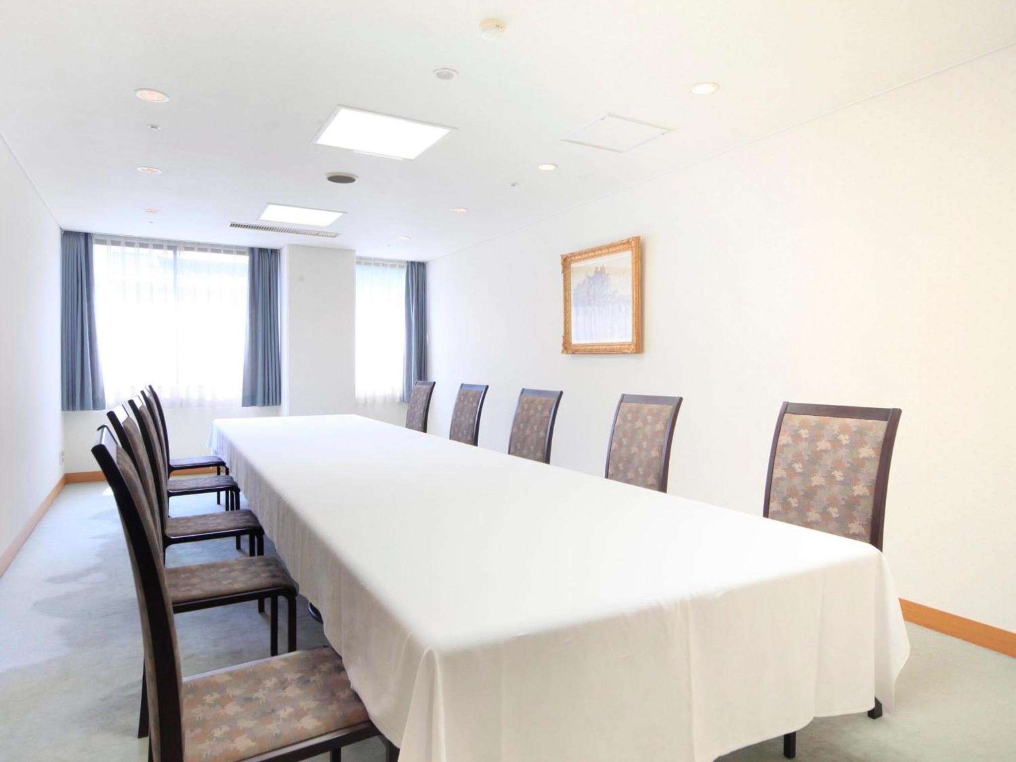 meeting & event spaces