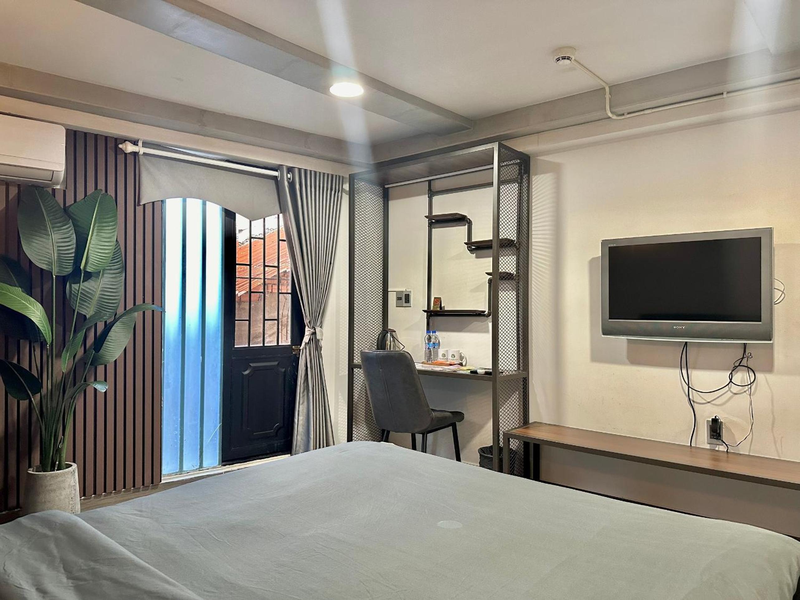 hotel room
