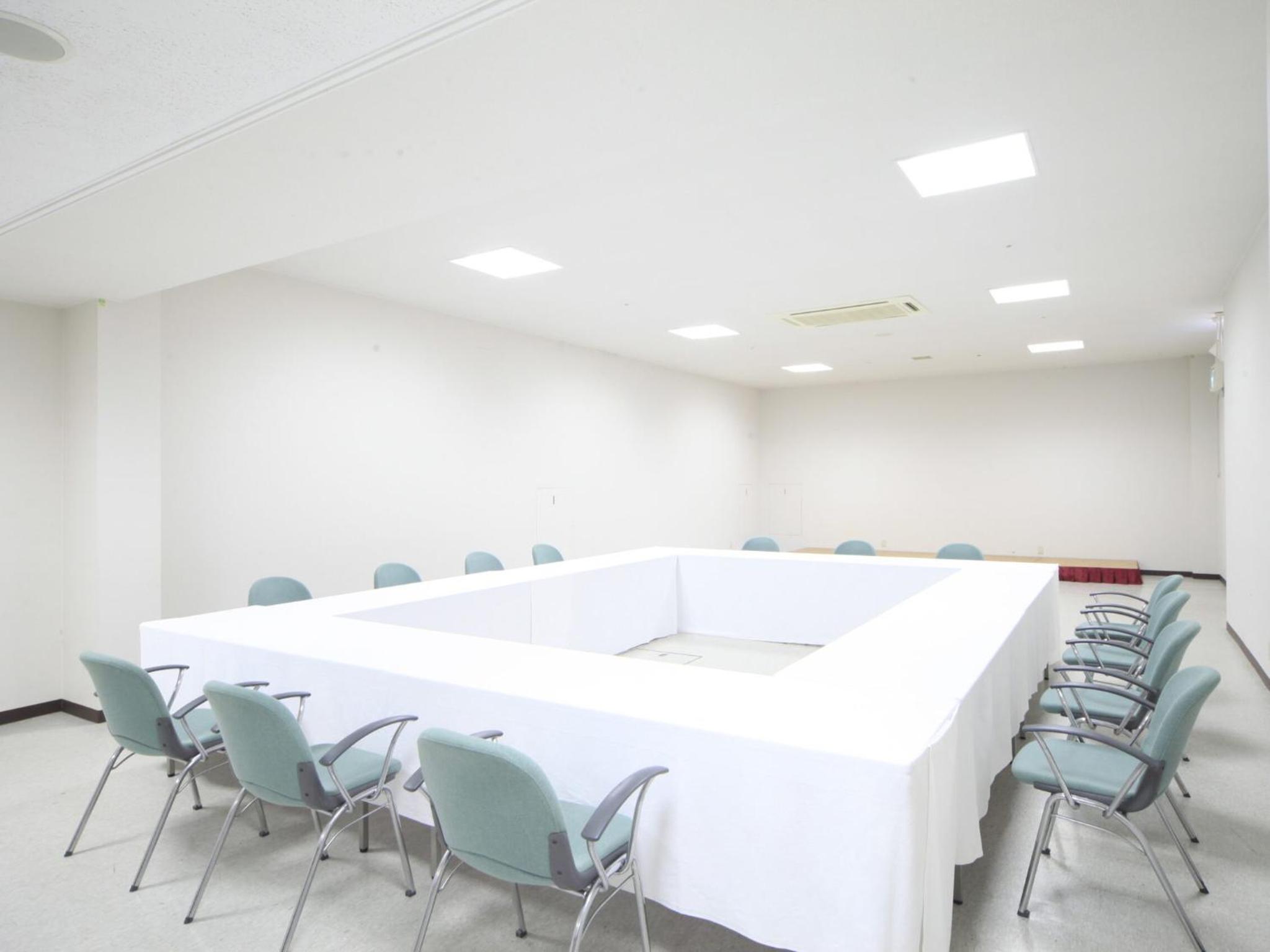 meeting & event spaces
