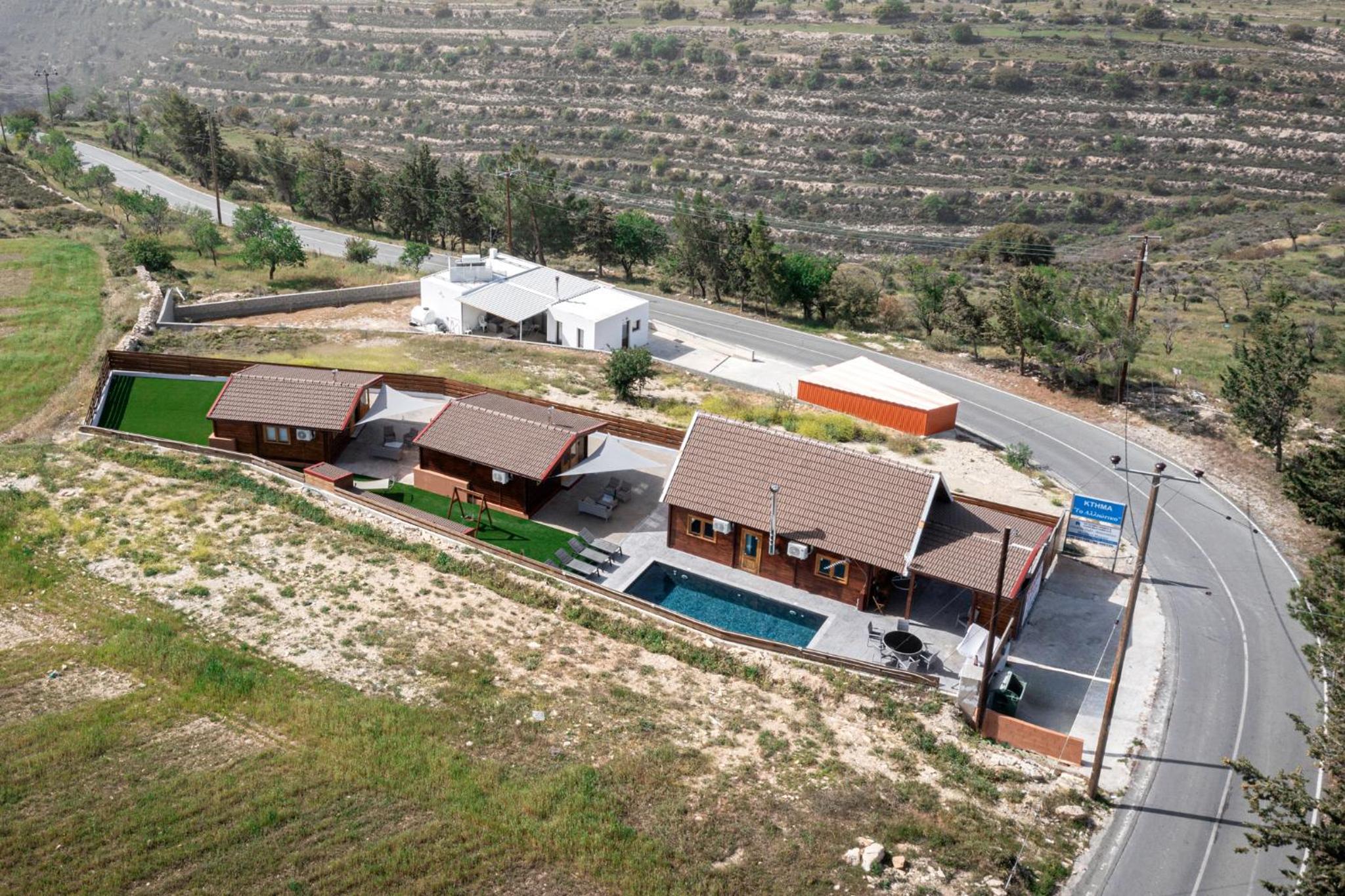 Ktima To Alliotiko - Lofou 3