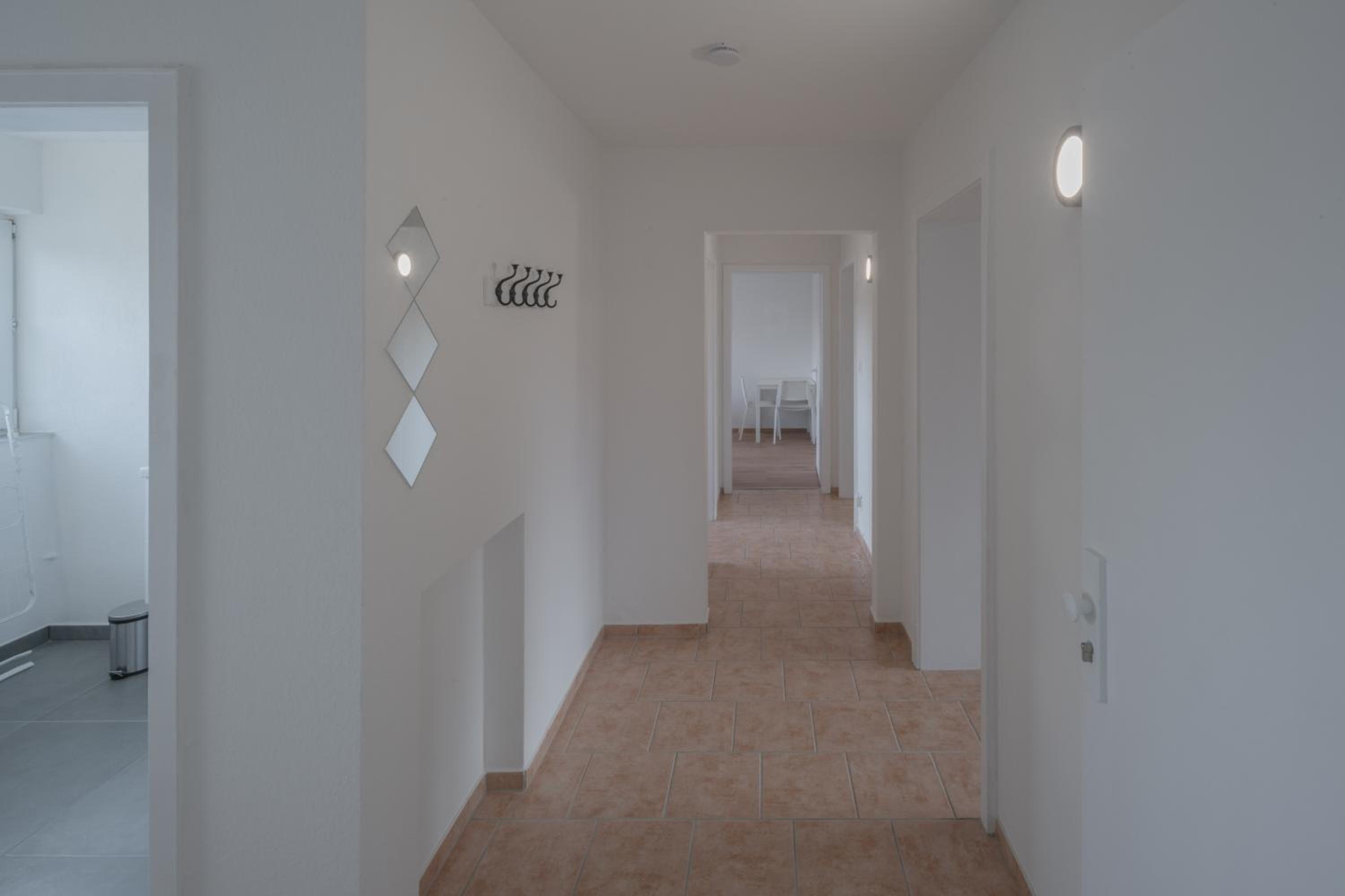 WORK&SLEEP Moderne Apartments in Villingen Schwenningen - Einzelbetten, TV, Bettwäsche & Handtücher, WLAN