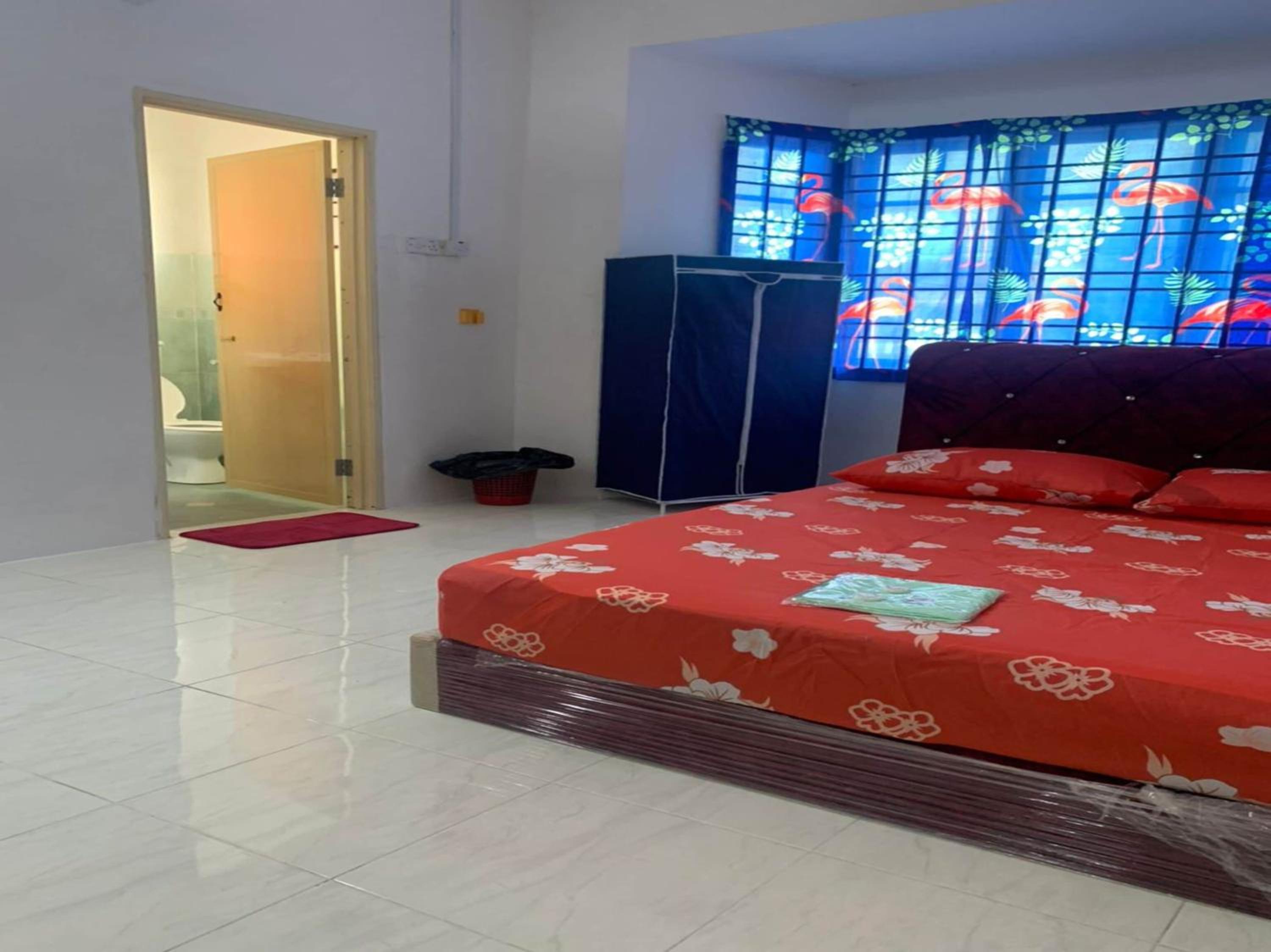 Hotel O Hifi Rooms
