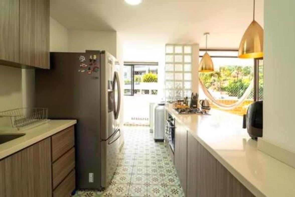 ¡Hermoso y amplio apartamento en Poblado Medellin