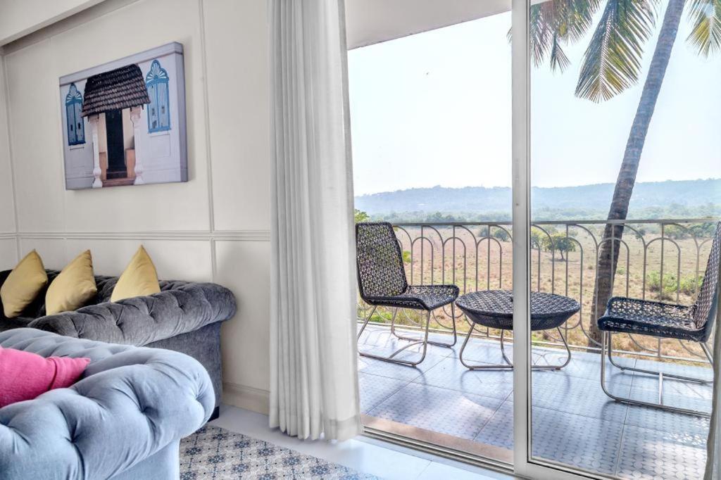 Cornwell Apartment