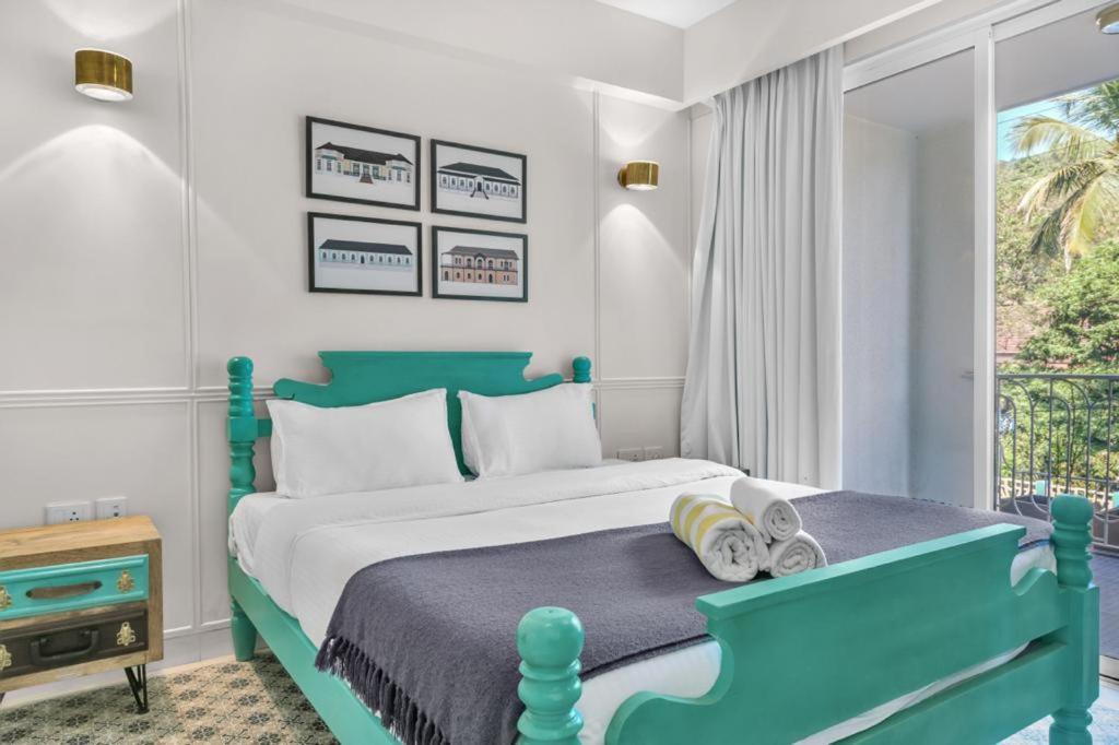 Cornwell Apartment