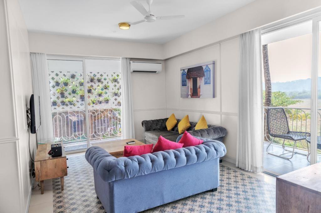 Cornwell Apartment