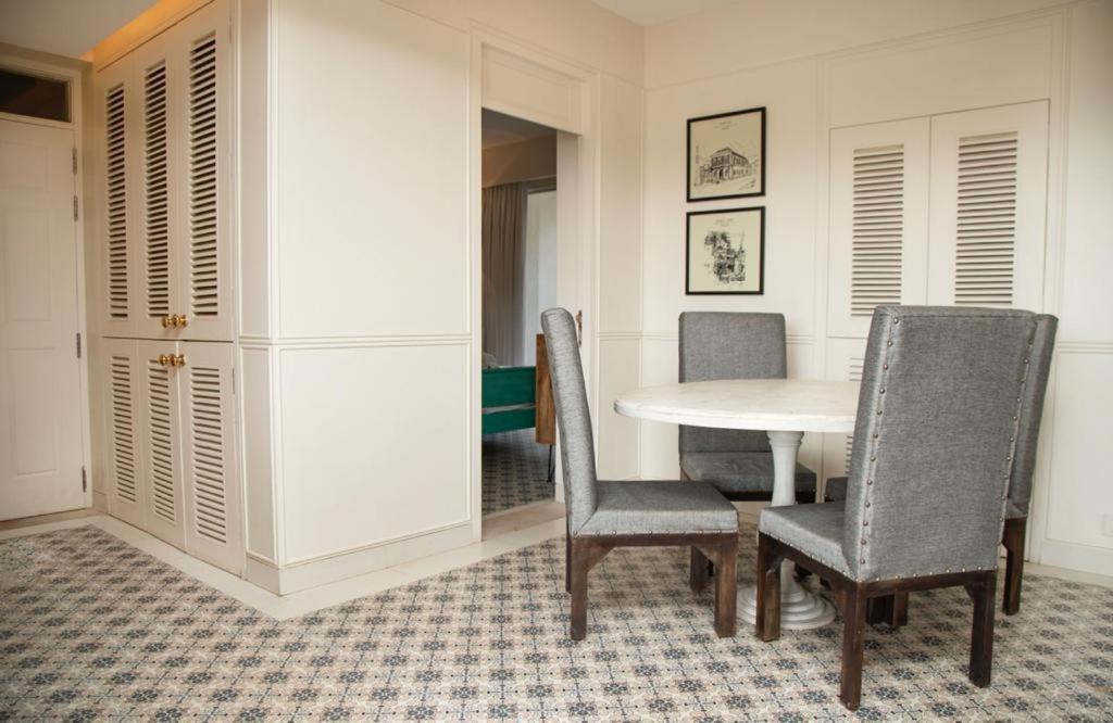 Cornwell Apartment