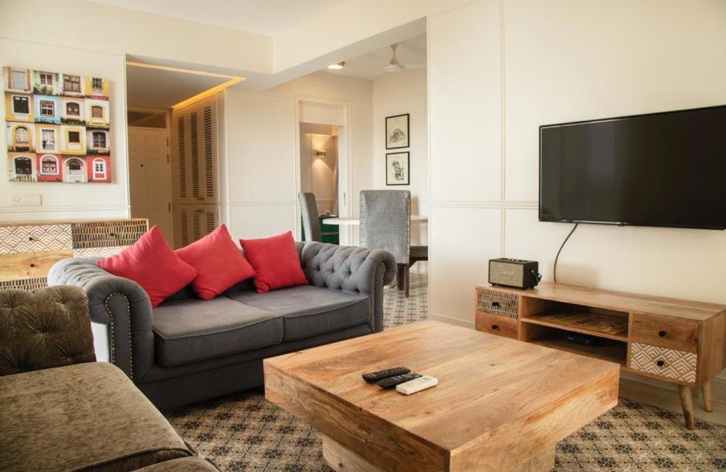 Cornwell Apartment