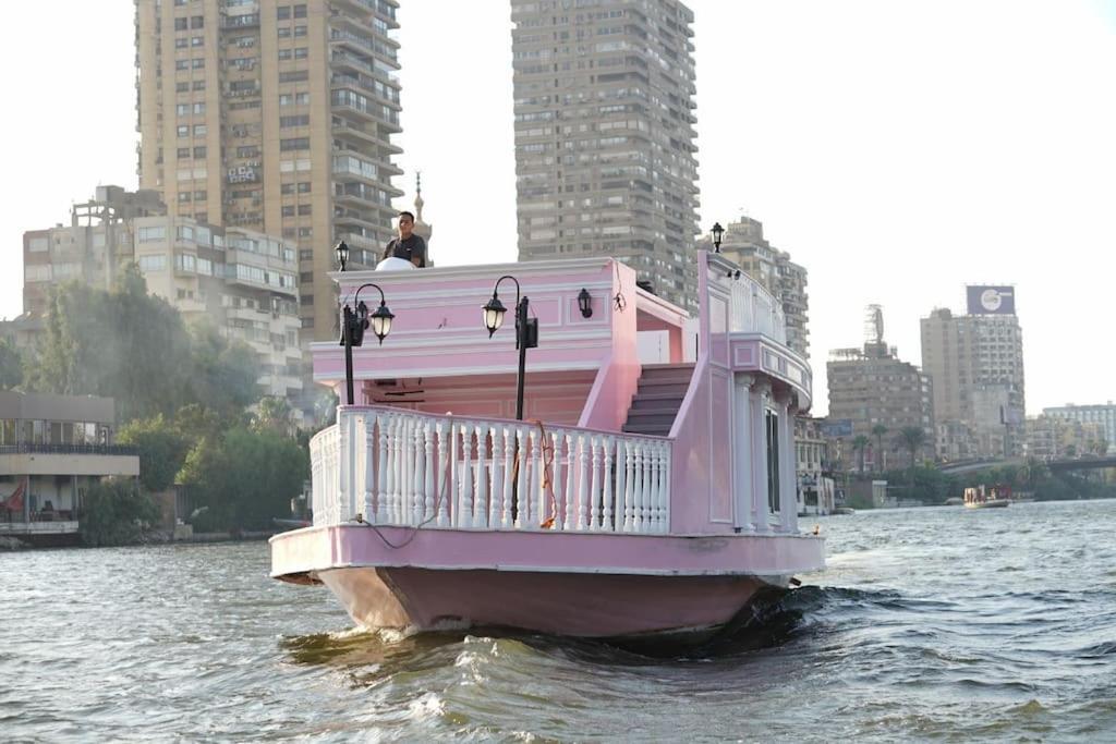 La Maison Rosee Bateau