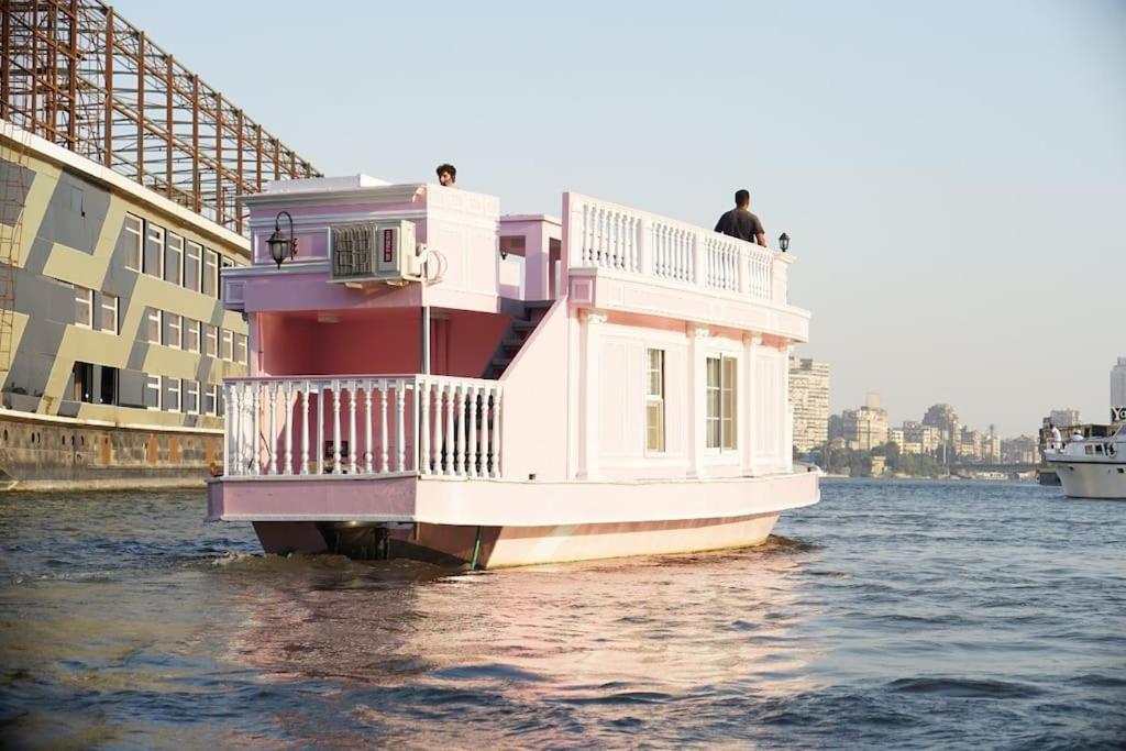 La Maison Rosee Bateau