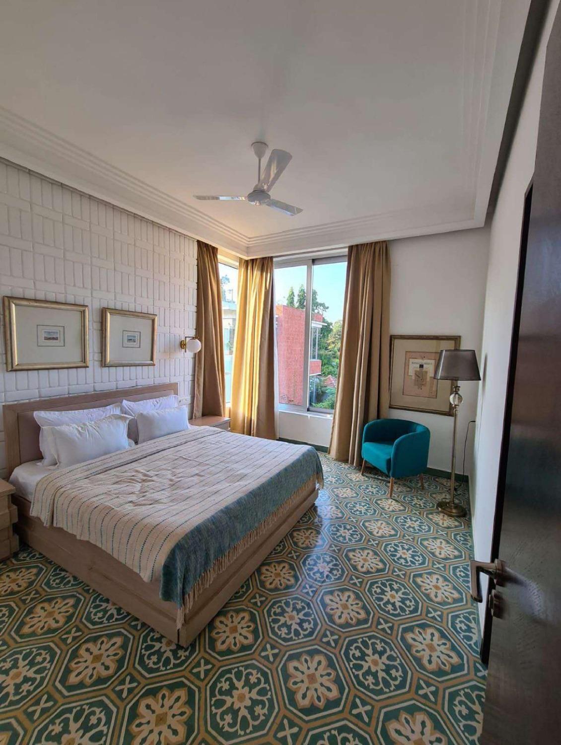 hotel room