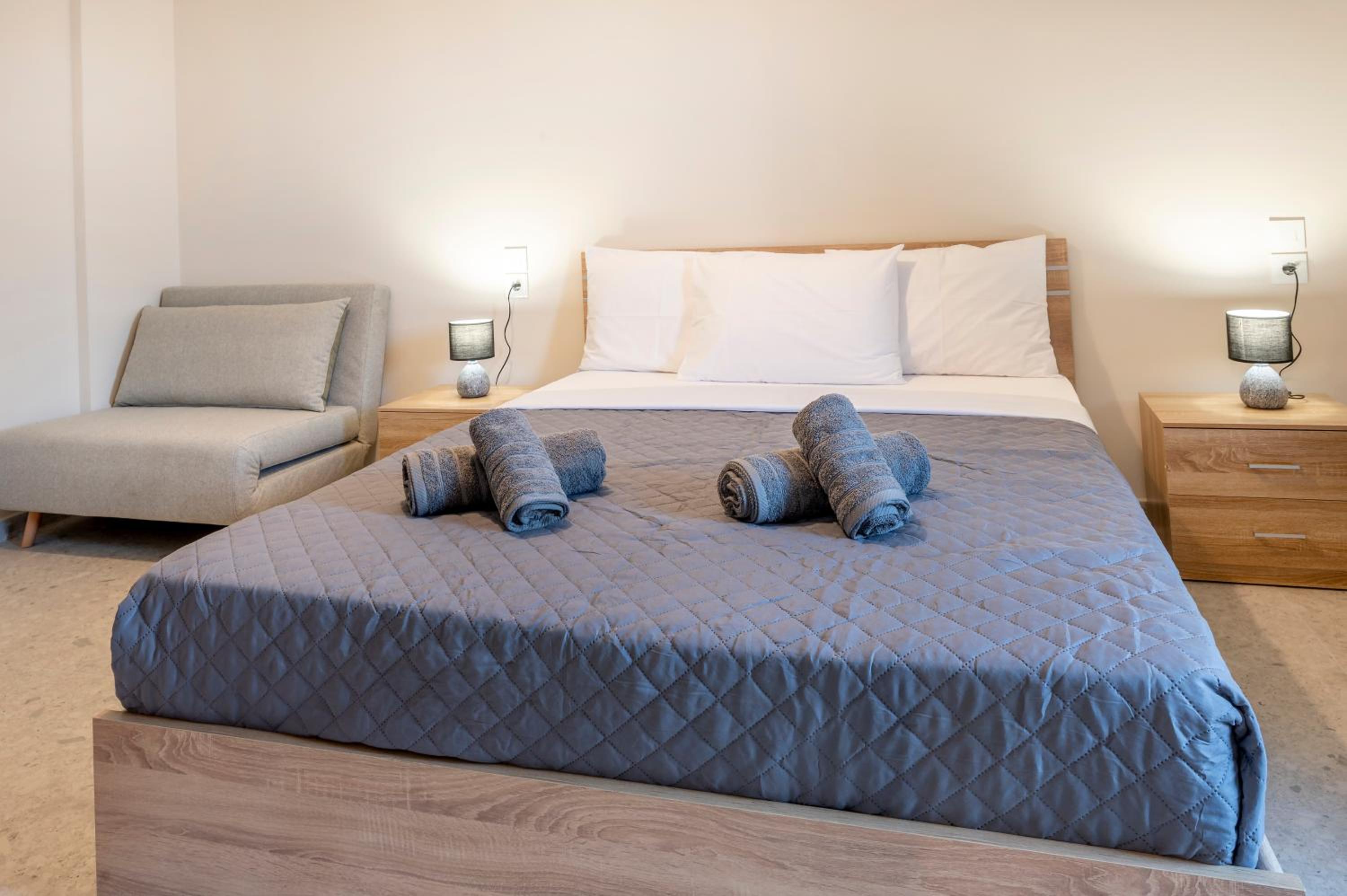 2 bedroom apartment KosHomes1 photo 4