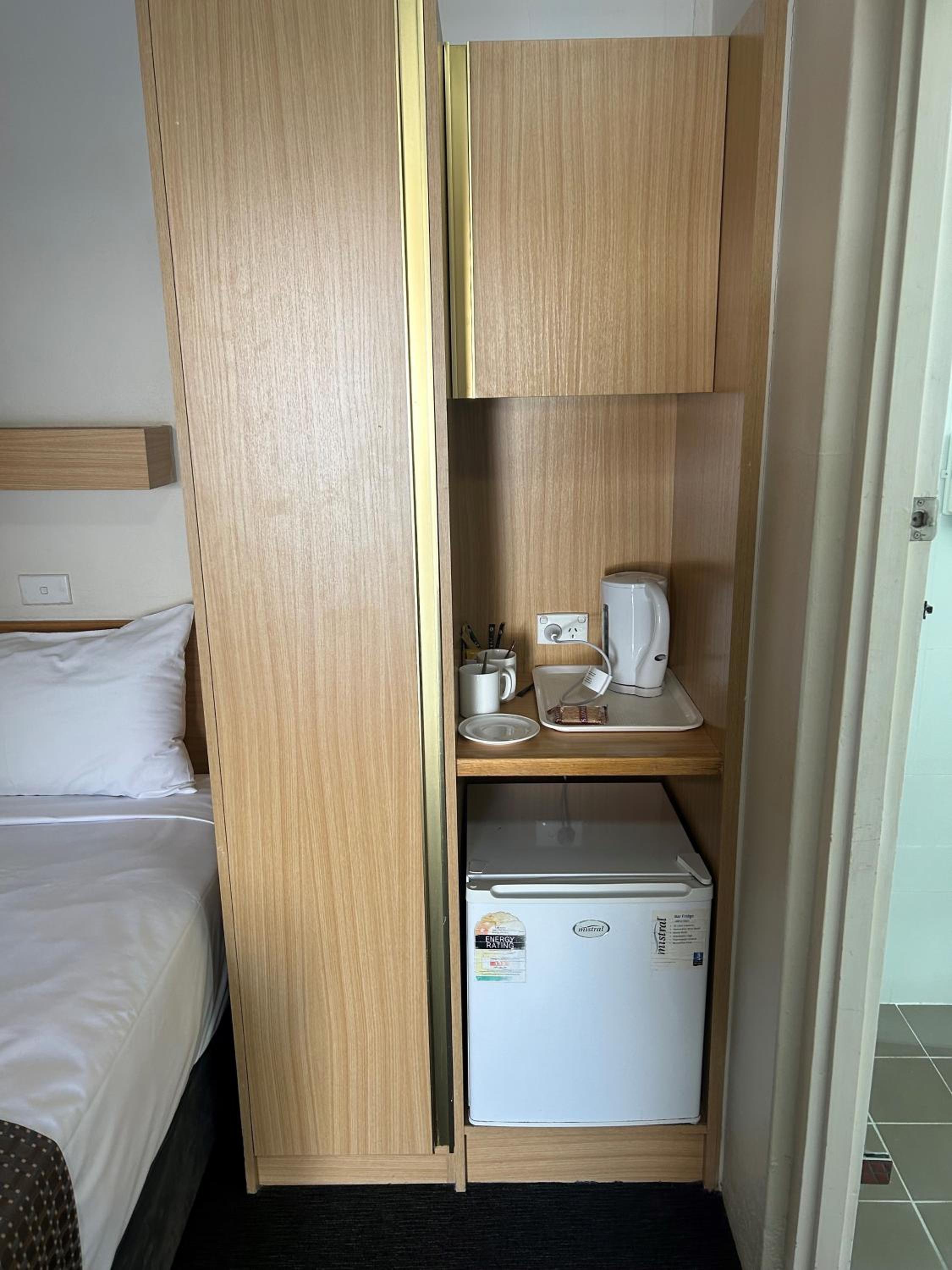 Country Lodge Motor Inn