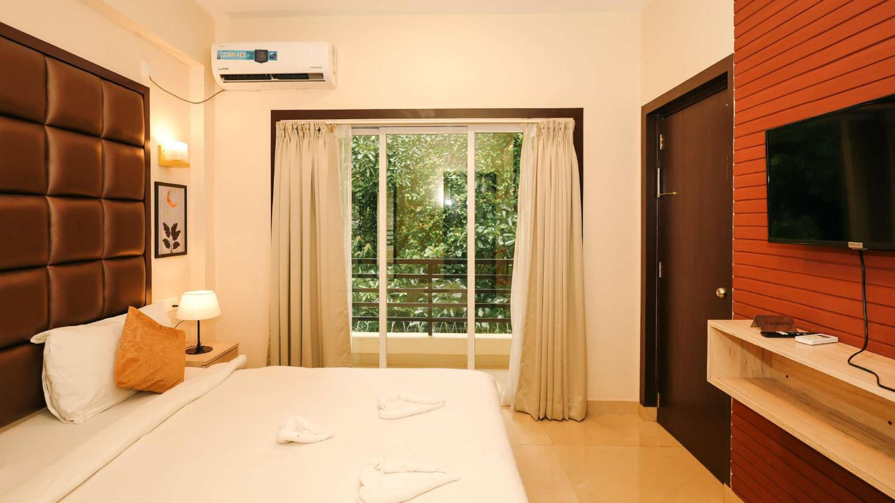 Luxe Luminar 5BHK Villa view 5